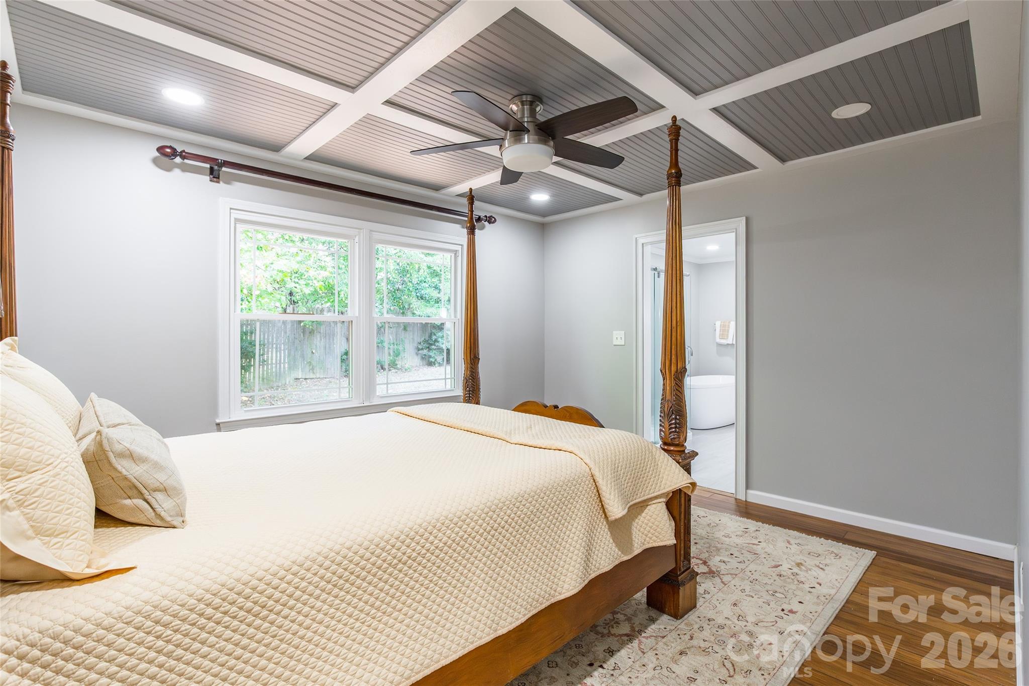 2832 Forest Hills Circle Property Photo 16