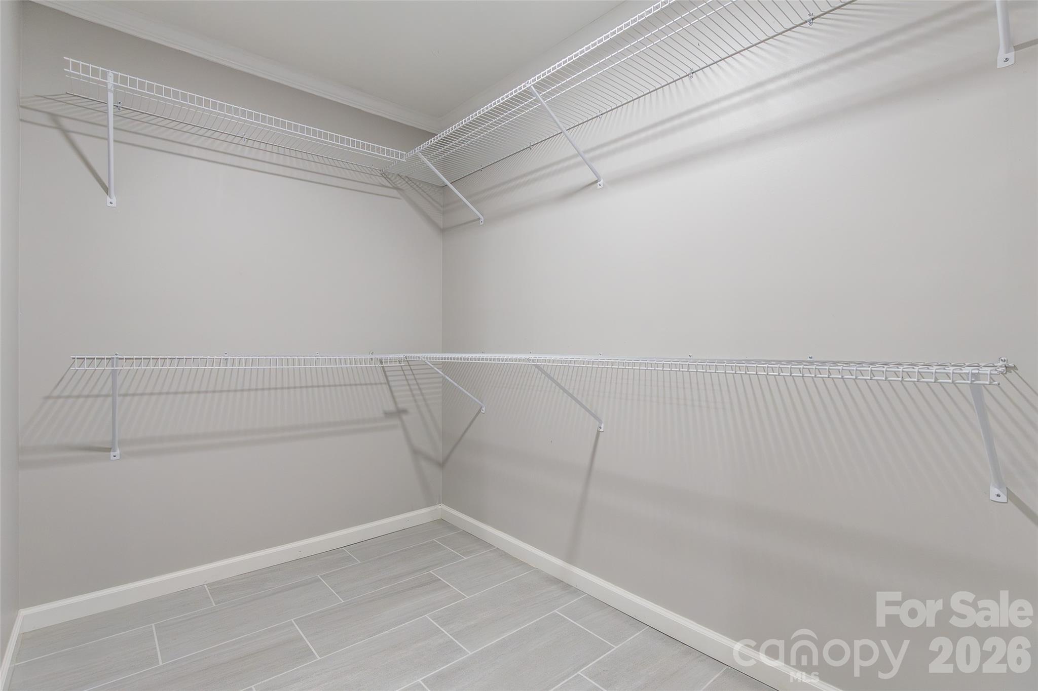 2832 Forest Hills Circle Property Photo 22