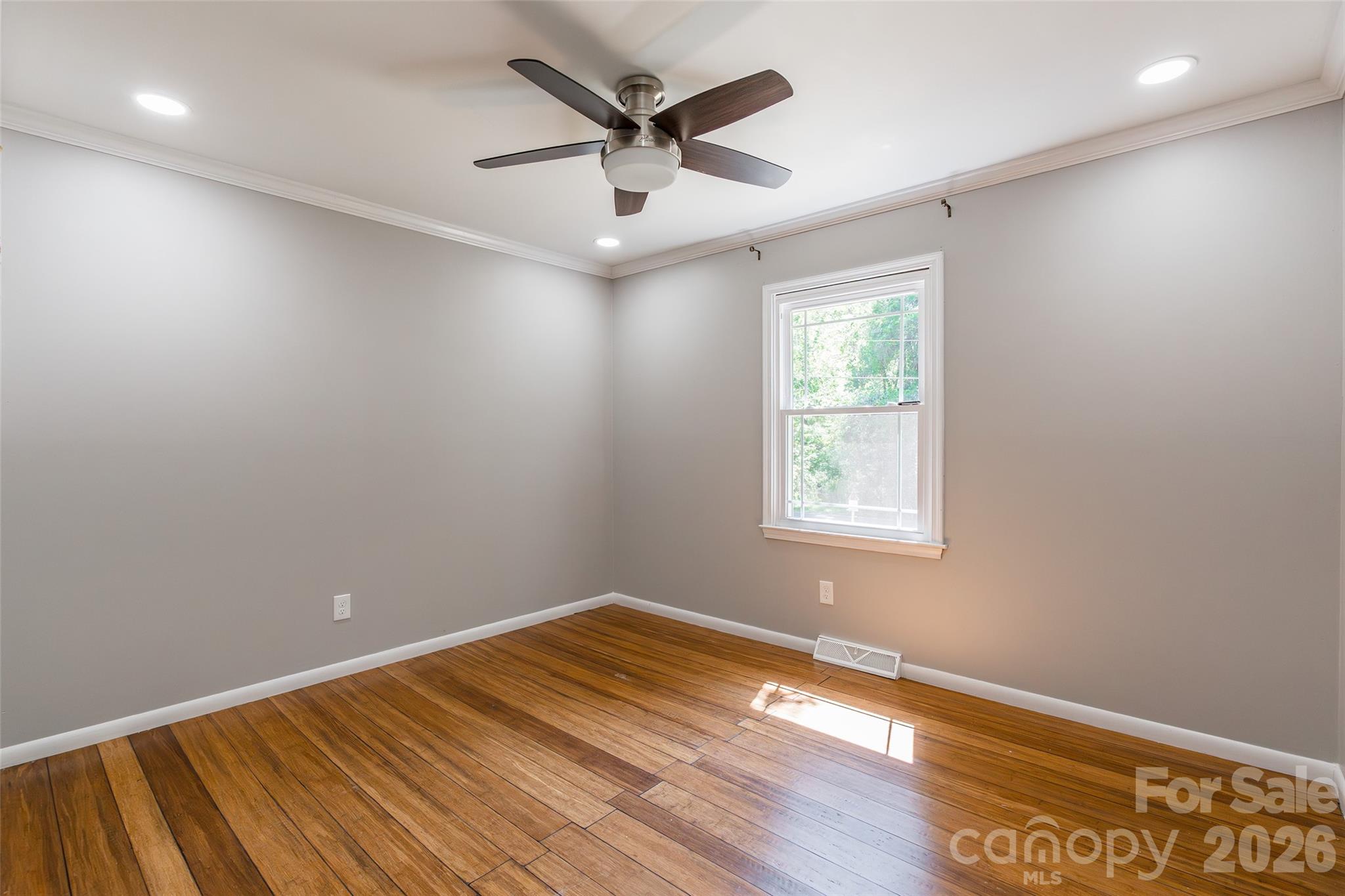 2832 Forest Hills Circle Property Photo 25