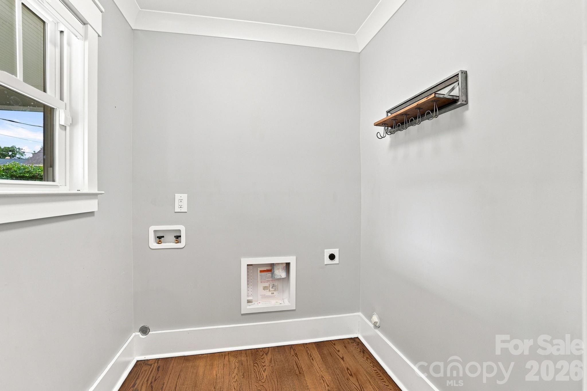 2617 Commonwealth Avenue Property Photo 20
