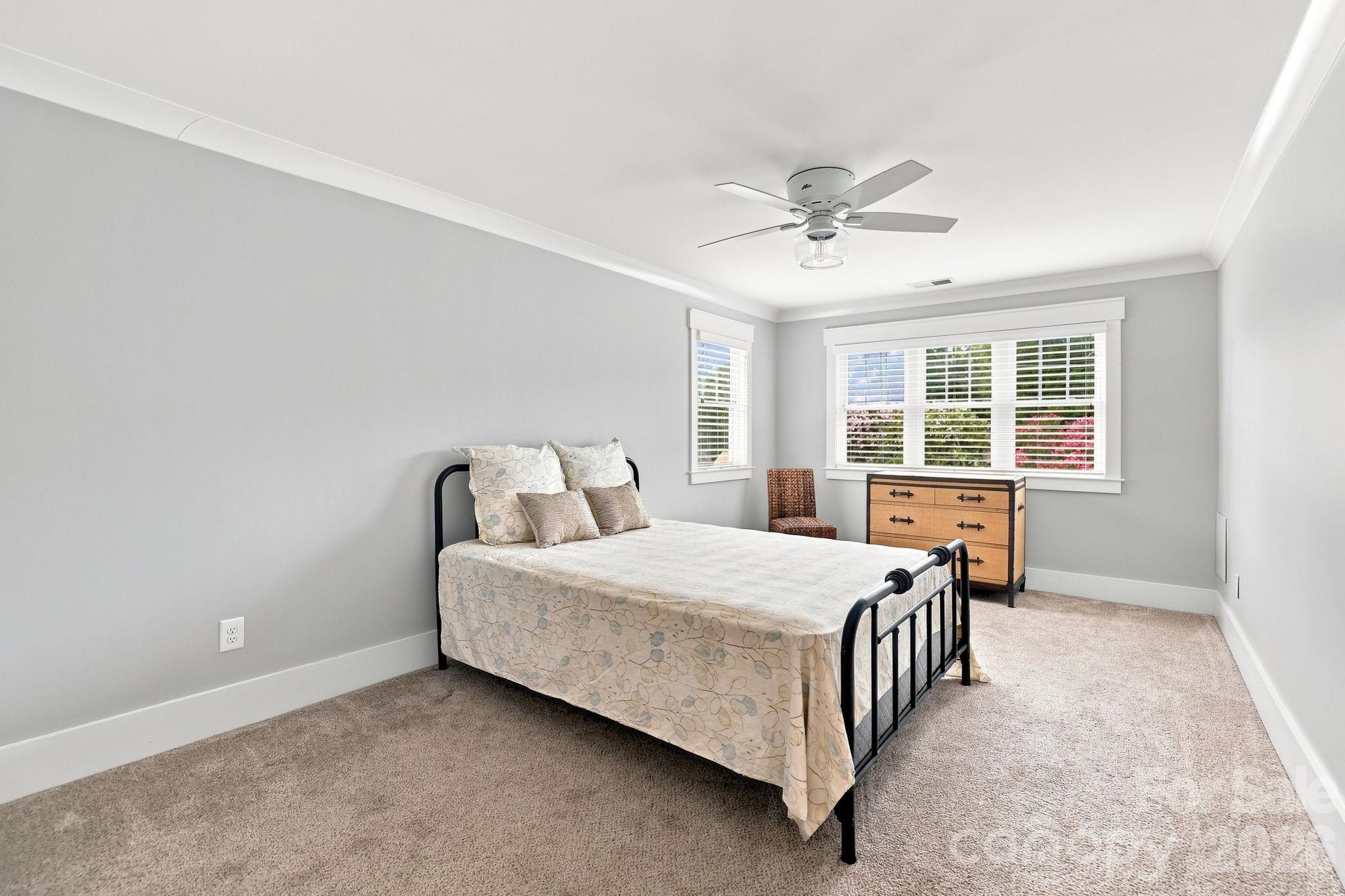 2617 Commonwealth Avenue Property Photo 31