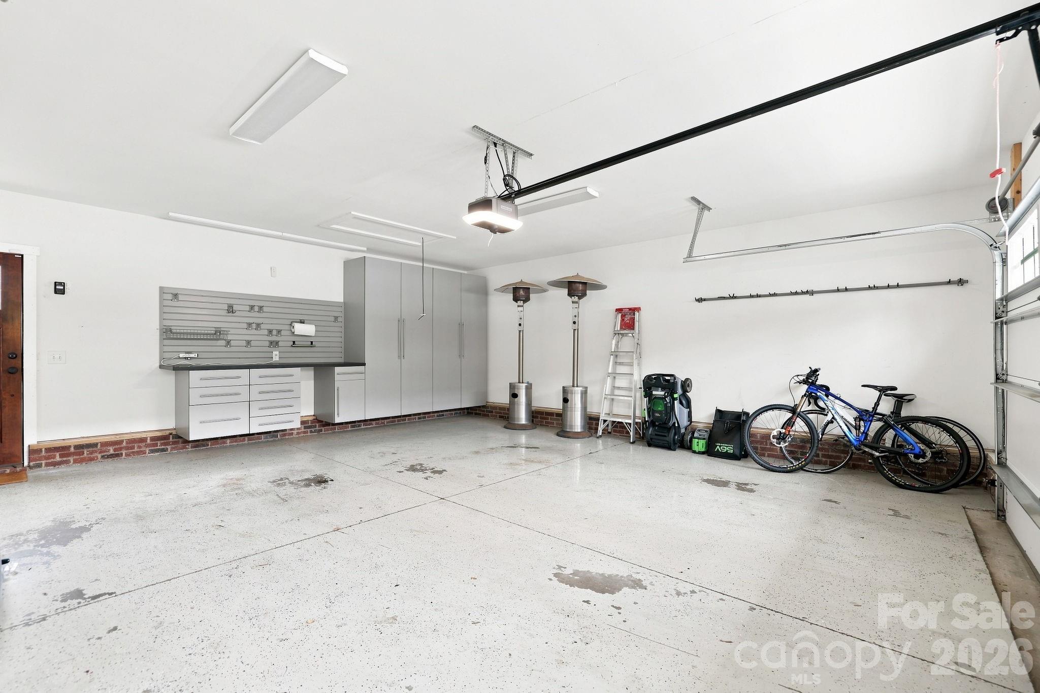 2617 Commonwealth Avenue Property Photo 34
