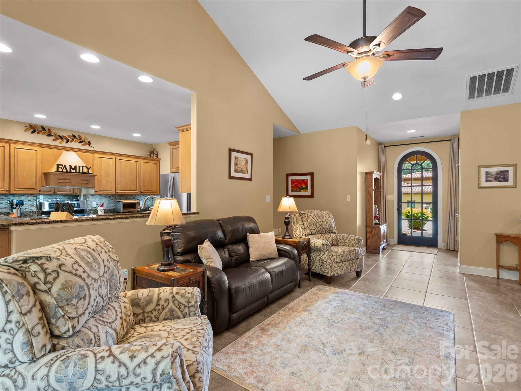 19 Pacifico Drive Property Photo 15