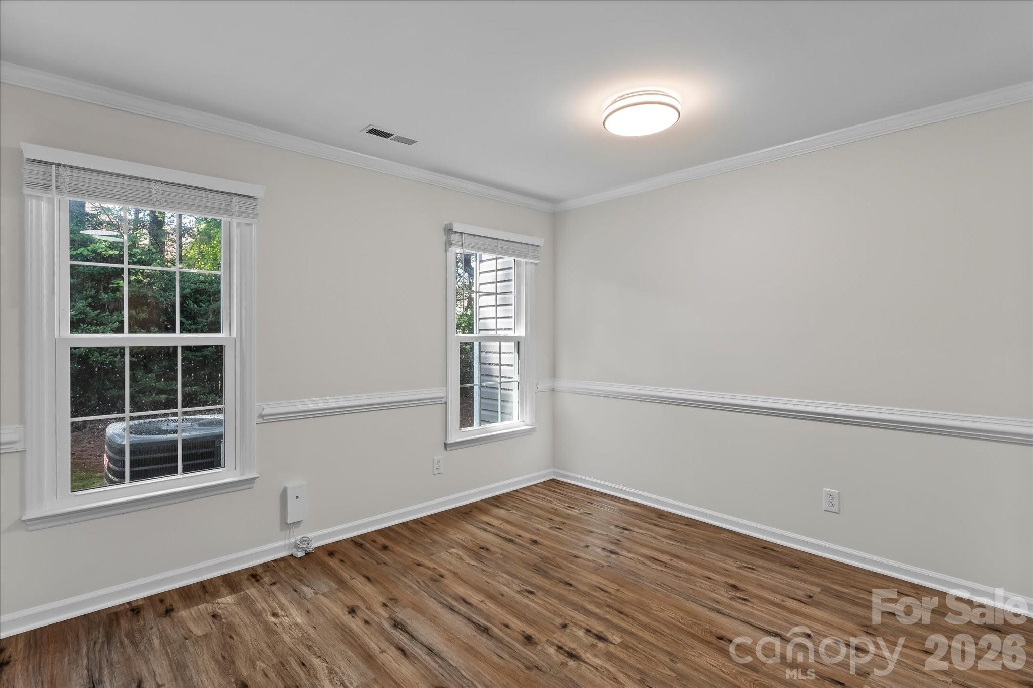 4818 Whistling Oak Court Property Photo 10