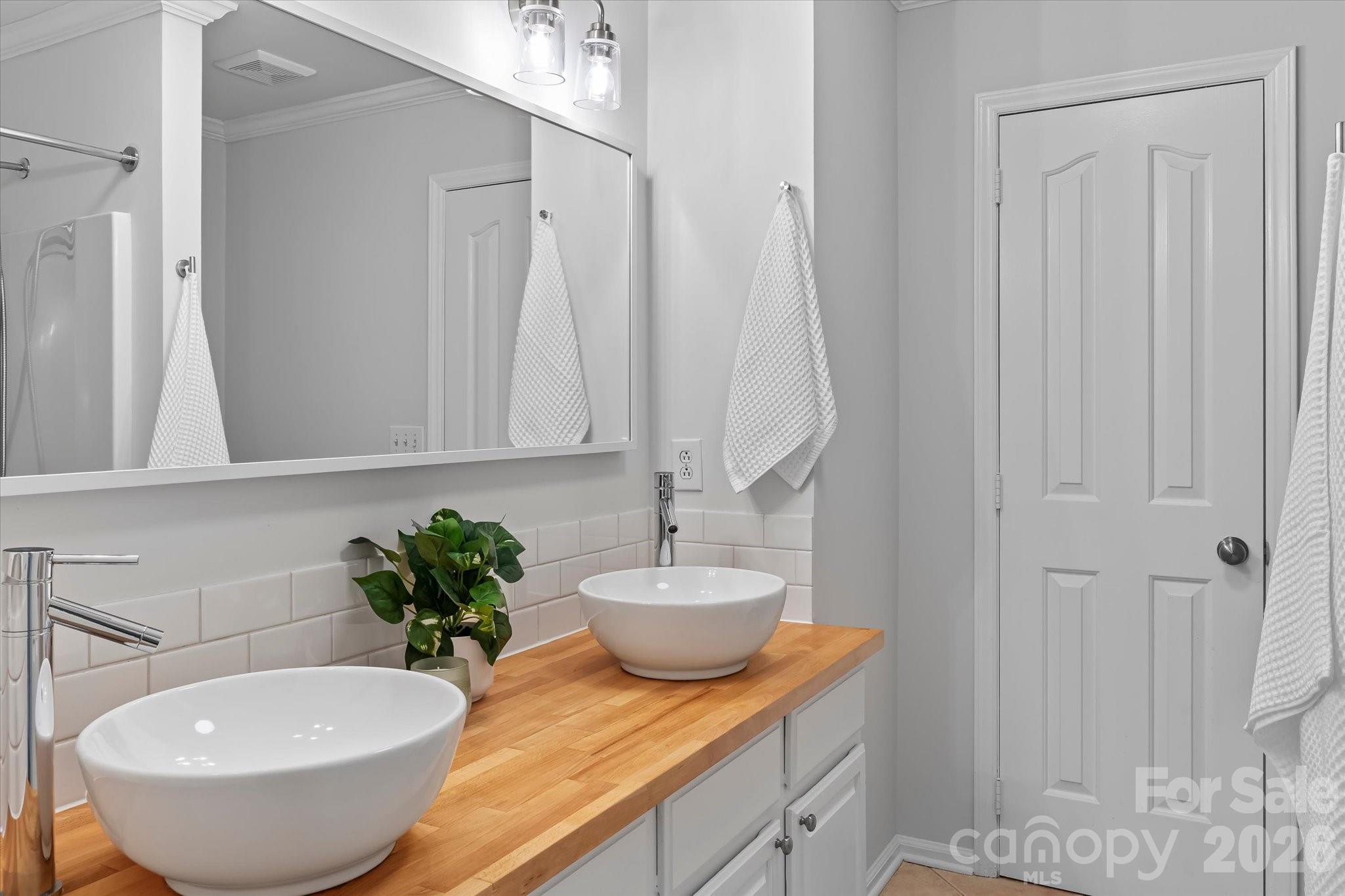 4818 Whistling Oak Court Property Photo 22
