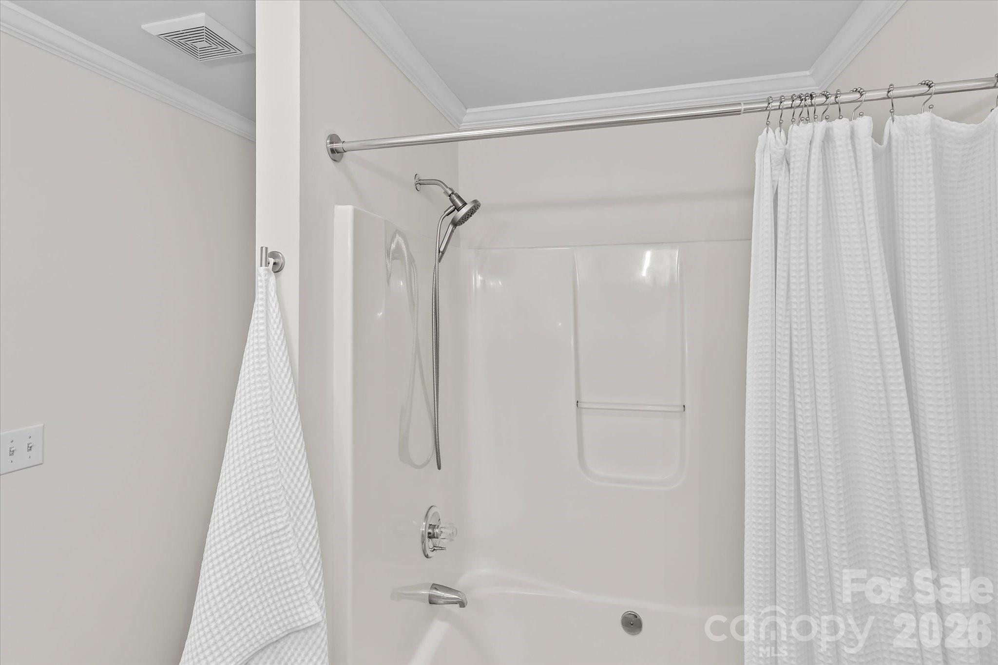 4818 Whistling Oak Court Property Photo 24