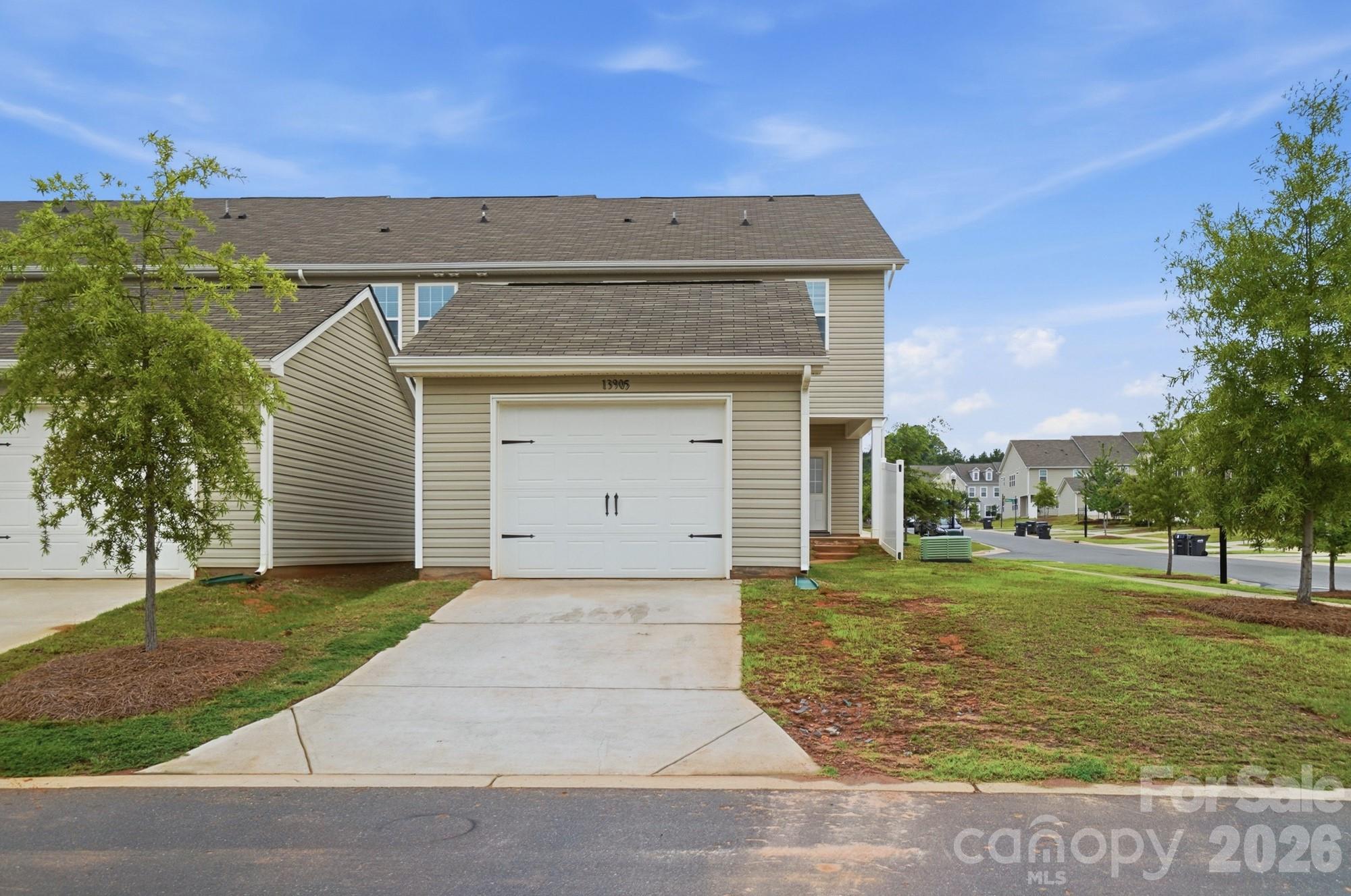 13905 Castle Nook Drive Property Photo 32