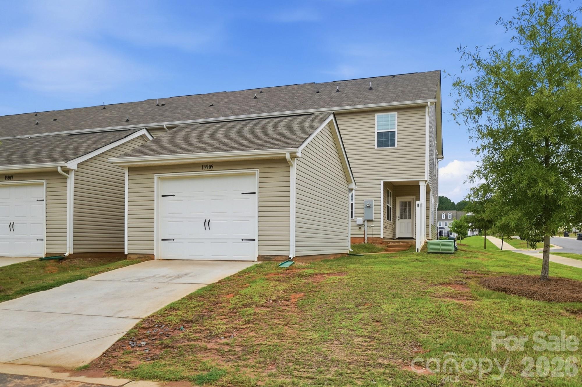 13905 Castle Nook Drive Property Photo 33