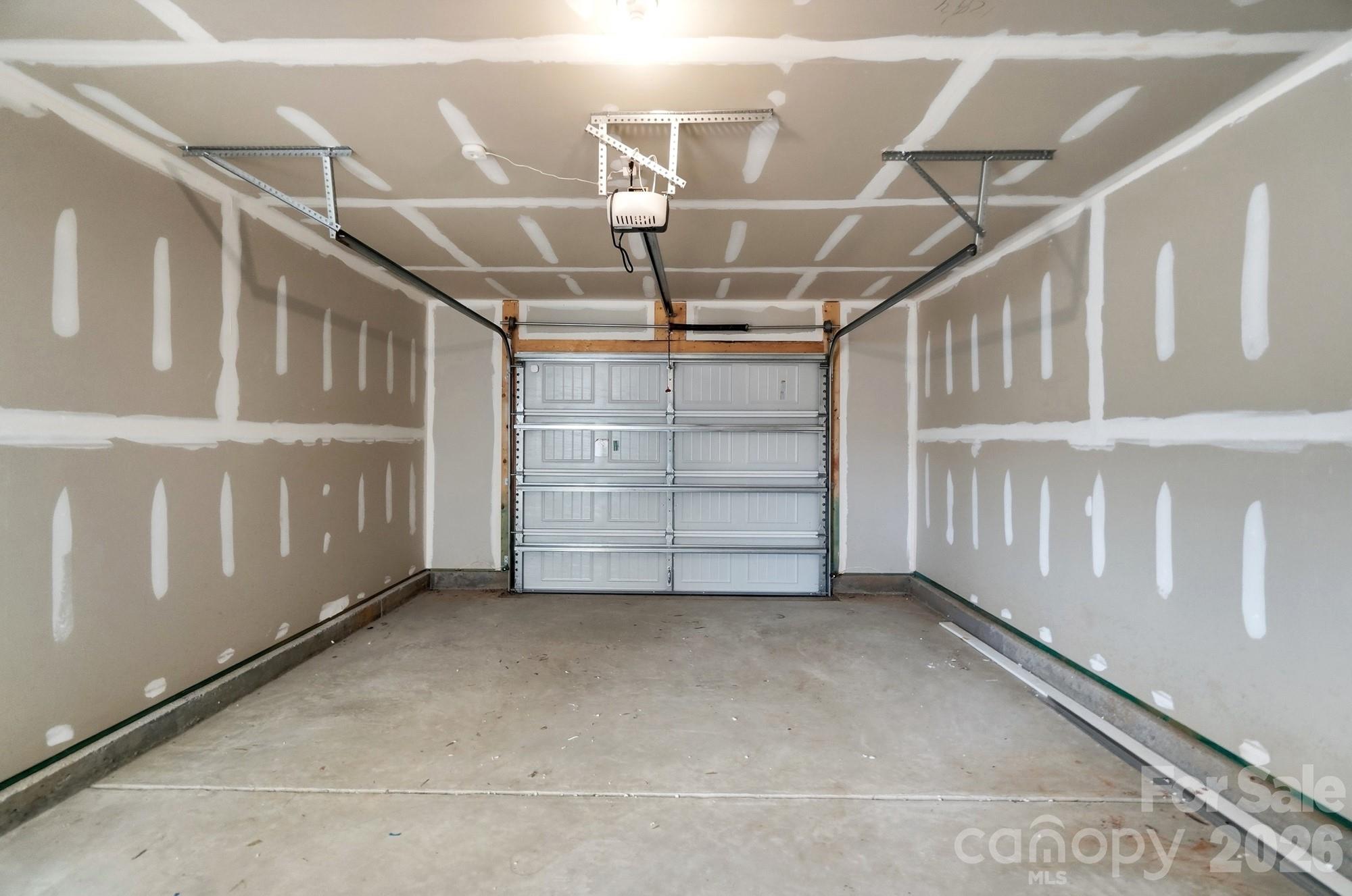 13905 Castle Nook Drive Property Photo 34