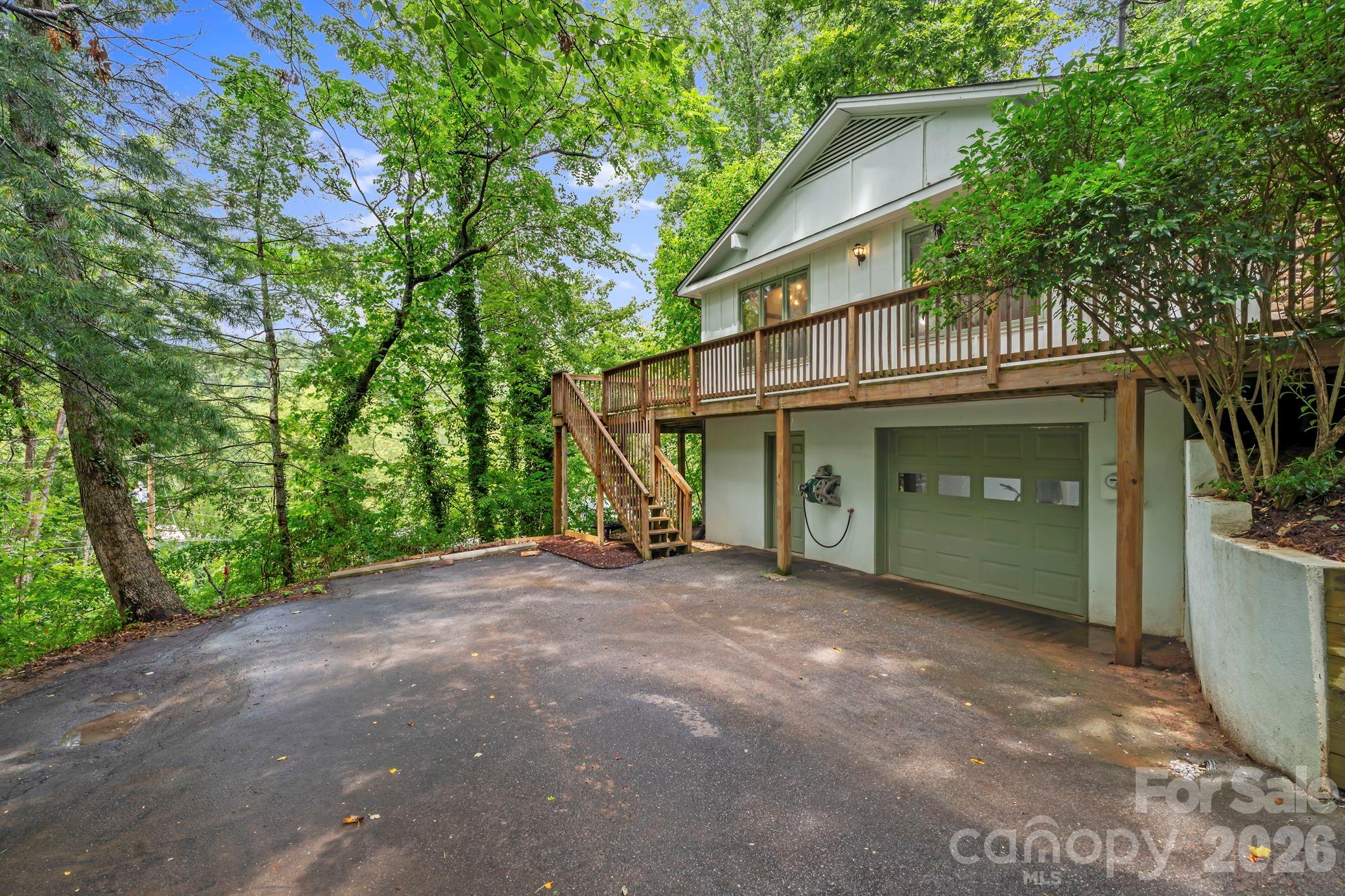39 Spooks Branch Extension Property Photo 34