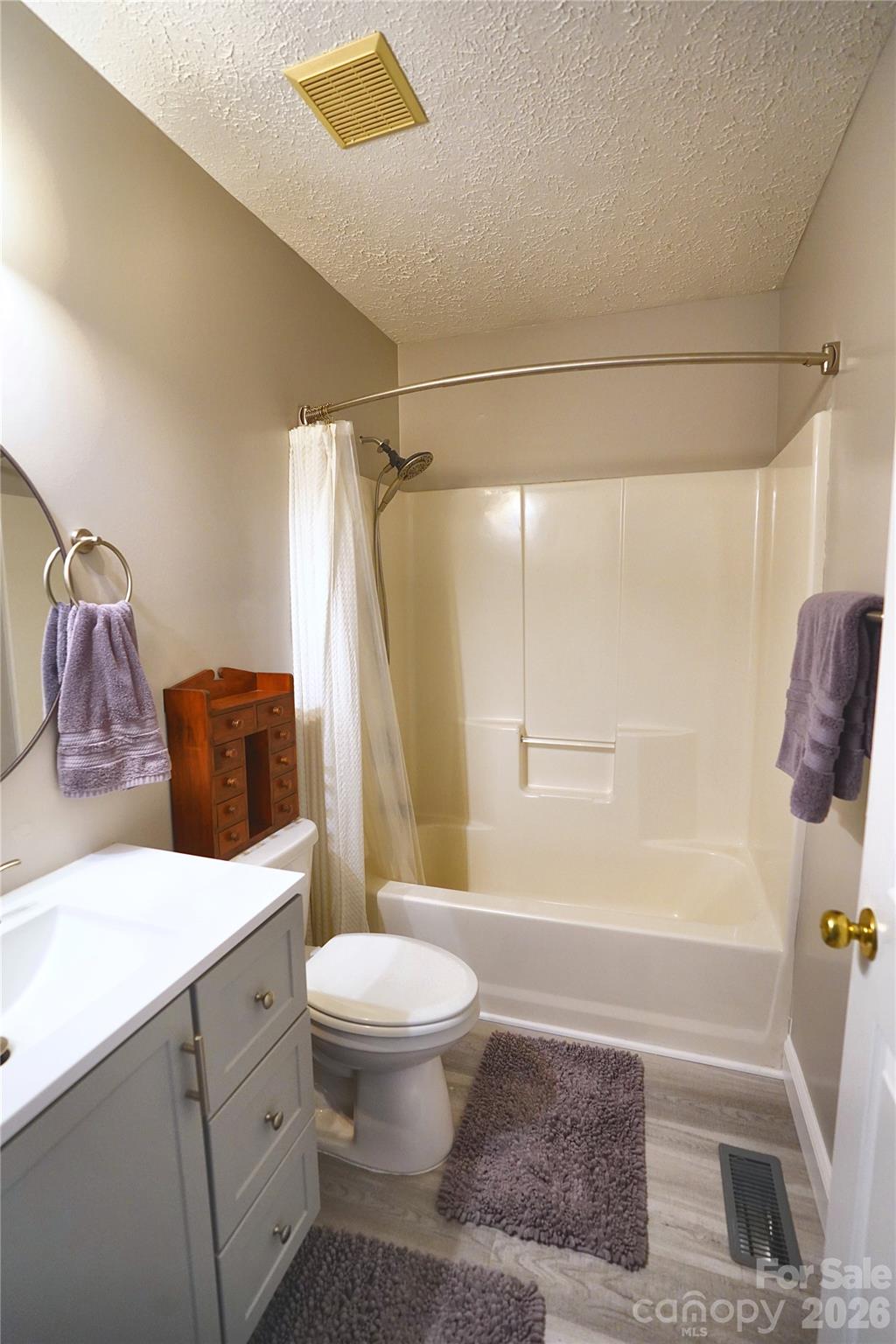 43 Moore Avenue Property Photo 12