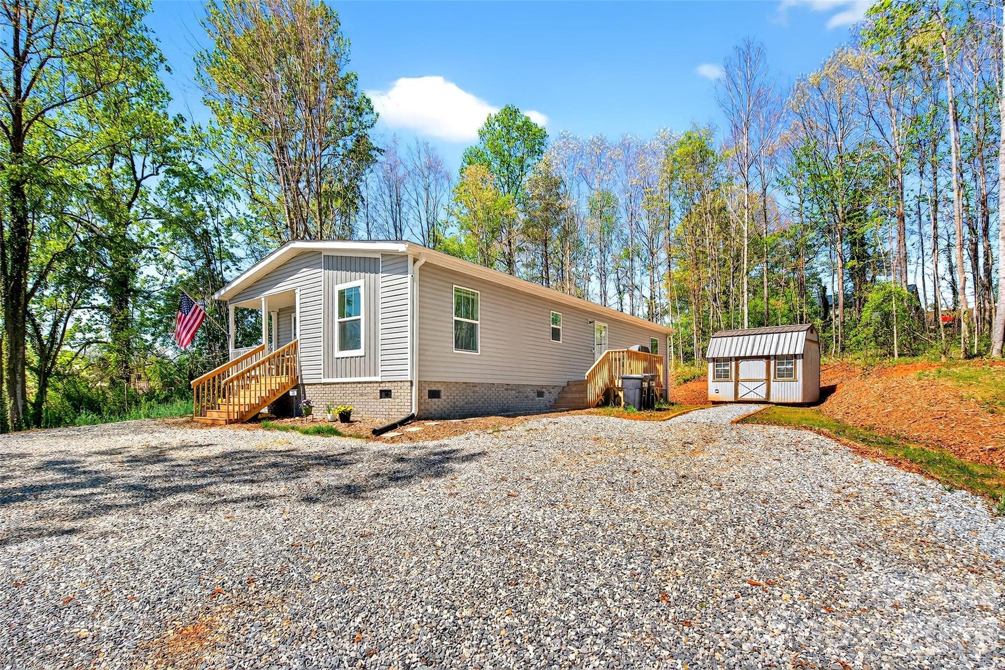 55 Cypress Road Property Photo 2