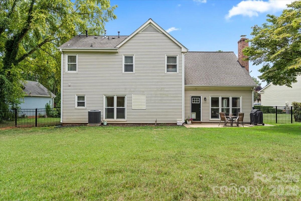 123 Southhaven Drive Property Photo 34