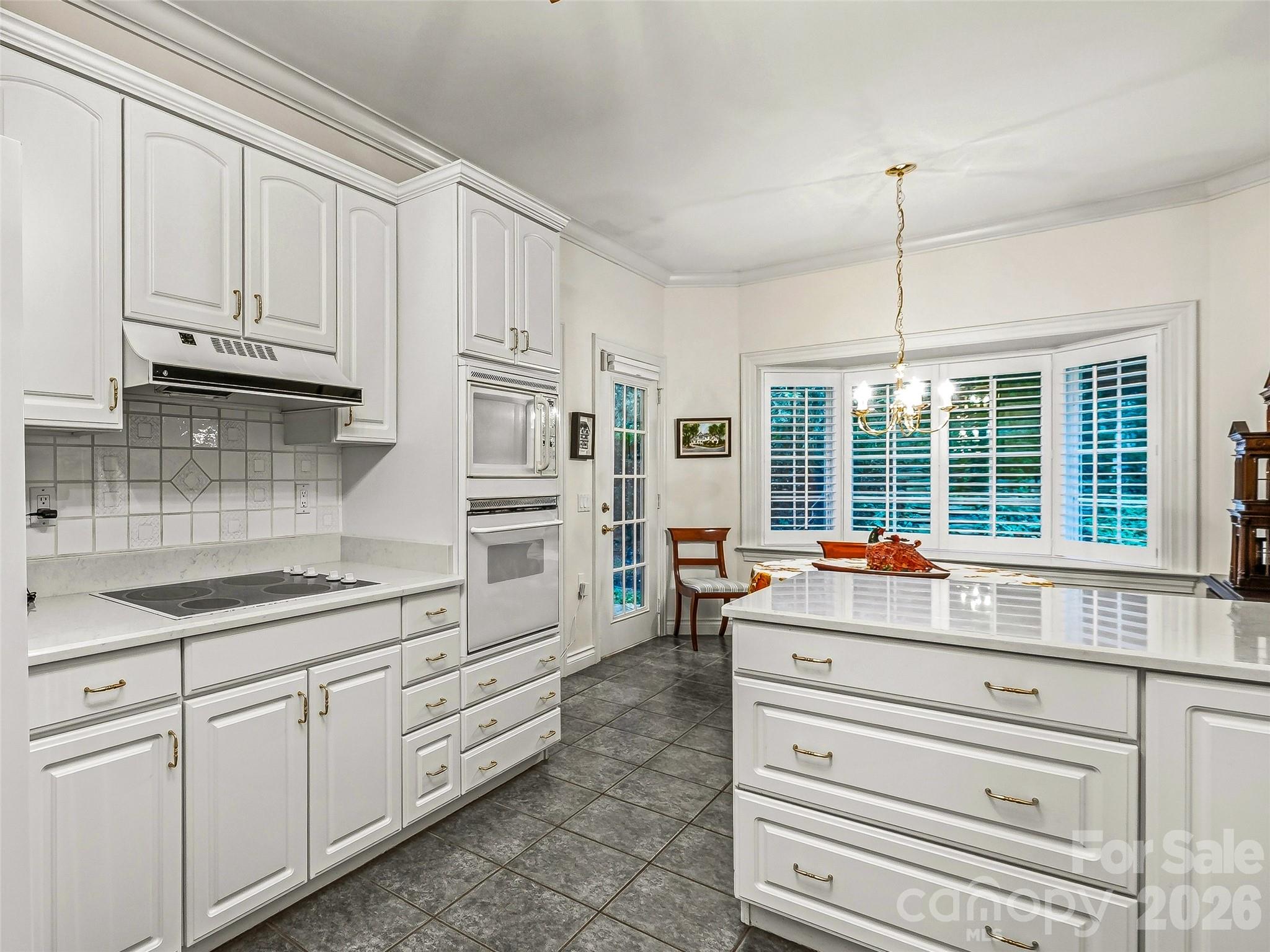 25 Clovelly Way Property Photo 17