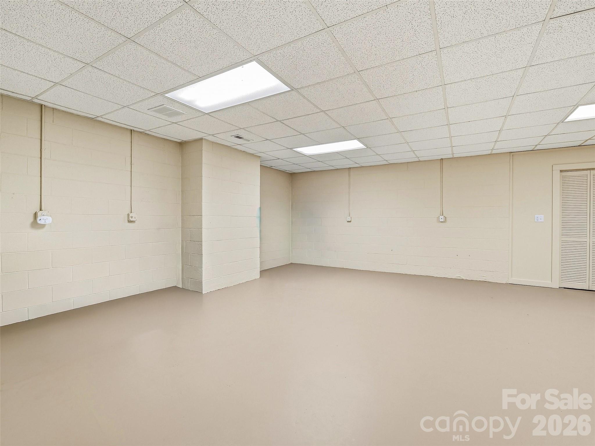 25 Clovelly Way Property Photo 40