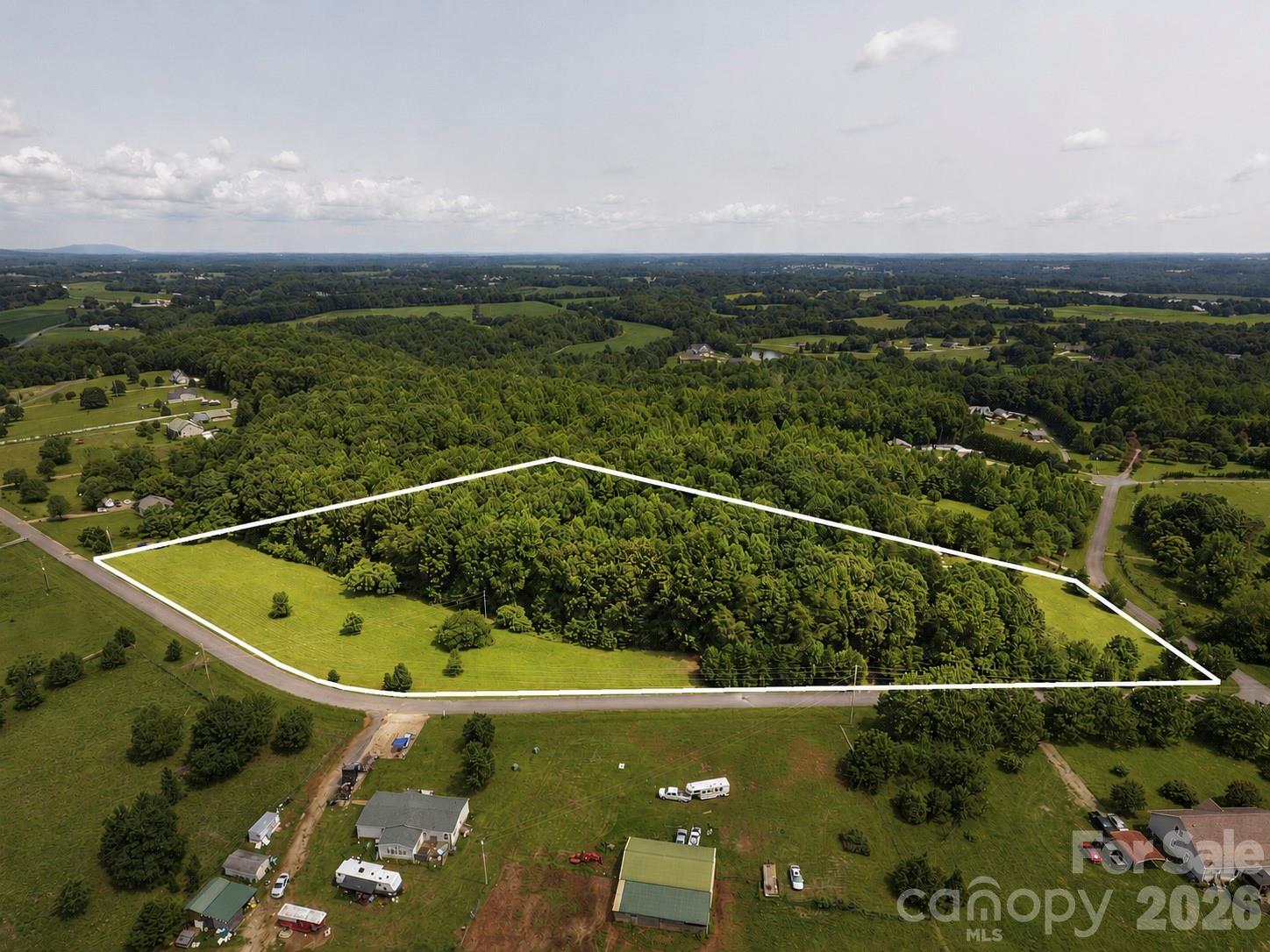 1182 Haywood Court Property Photo 1