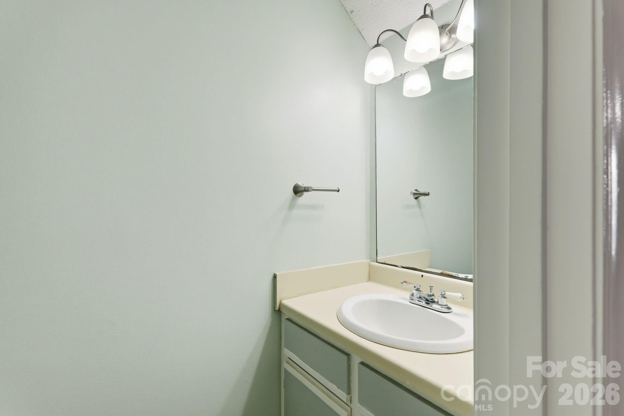1456 Flintwood Drive Property Photo 15