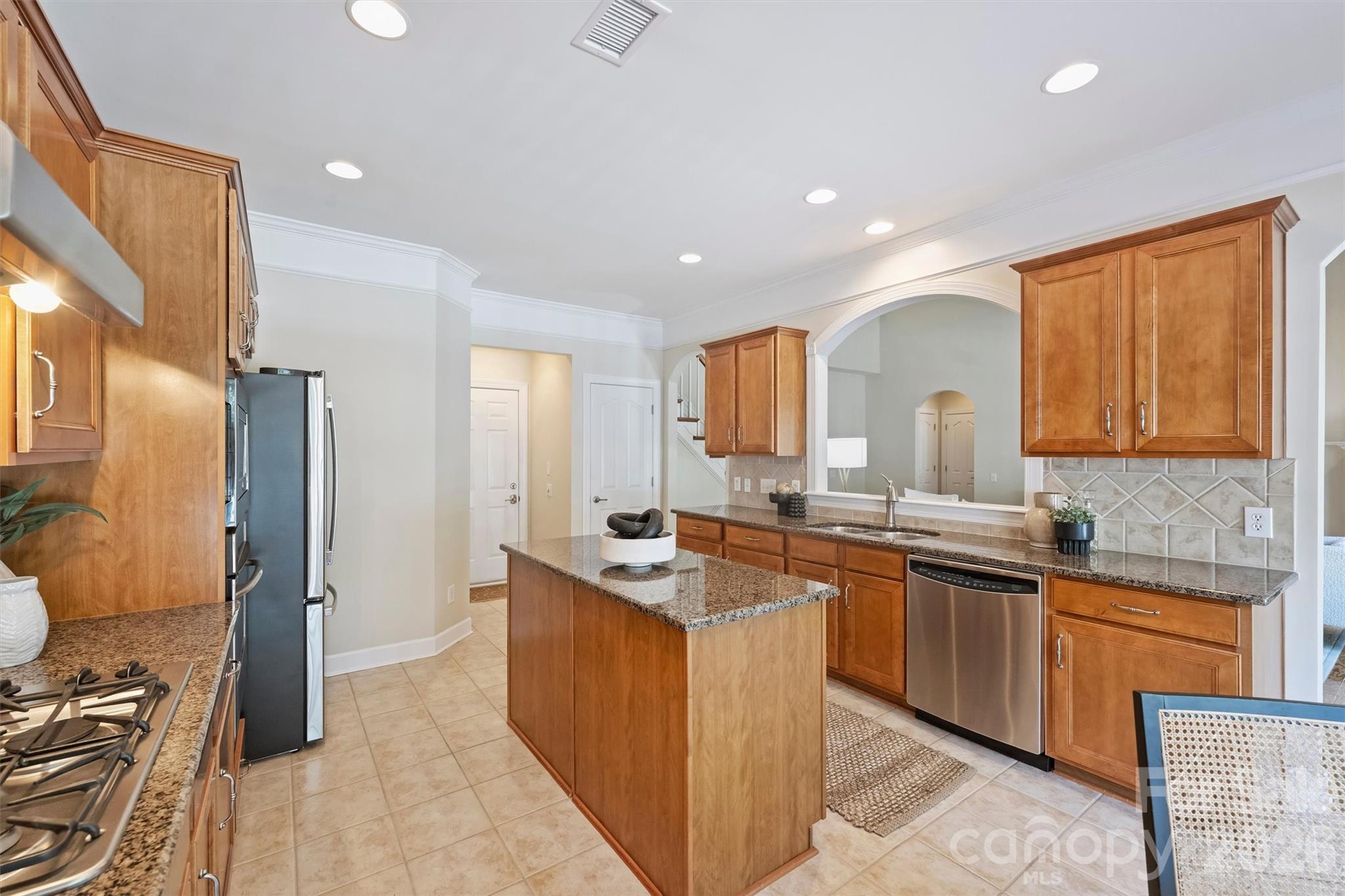8033 Oratorio Place Property Photo 14