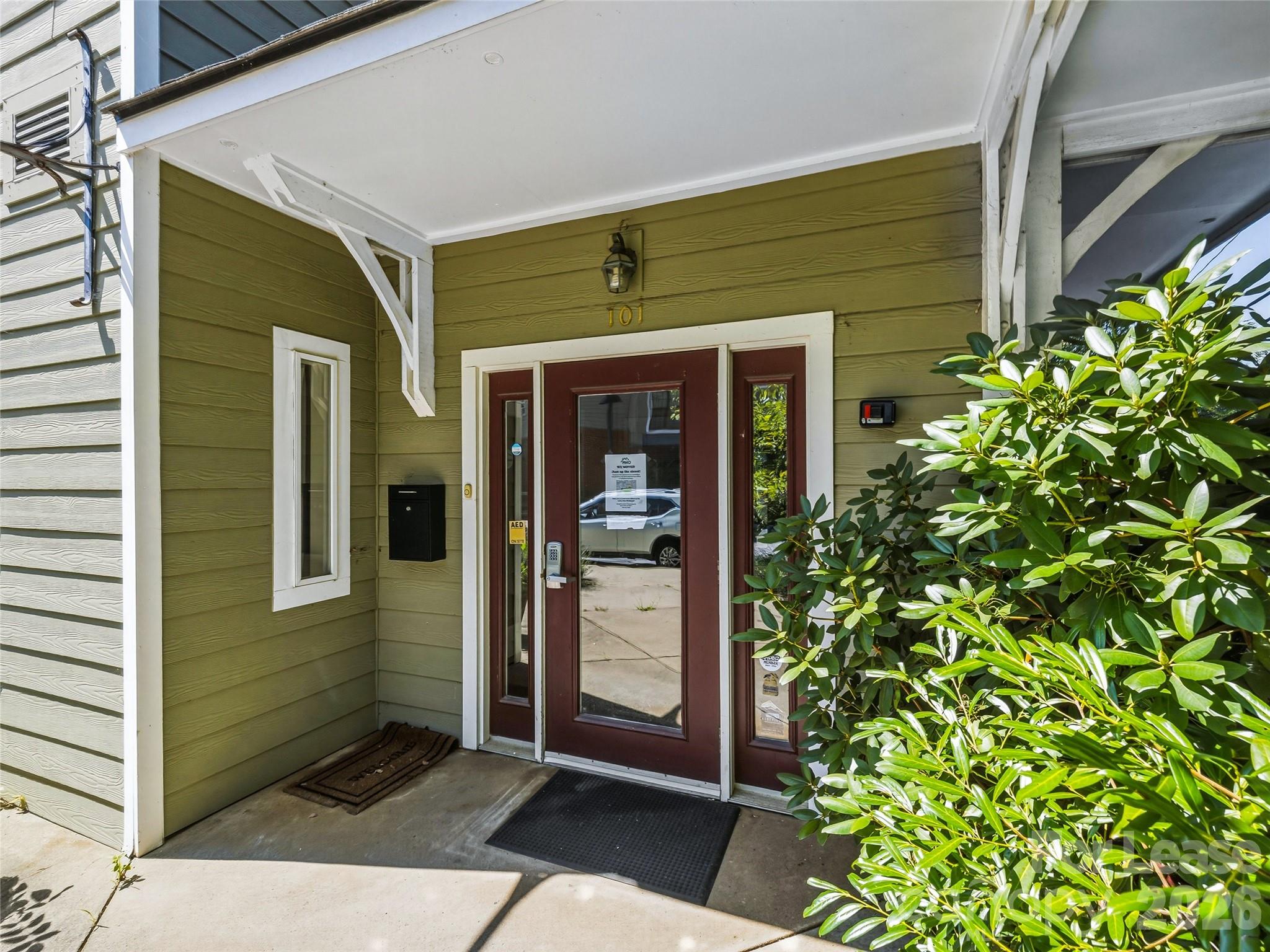 64 Clingman Avenue 101 Property Photo 11
