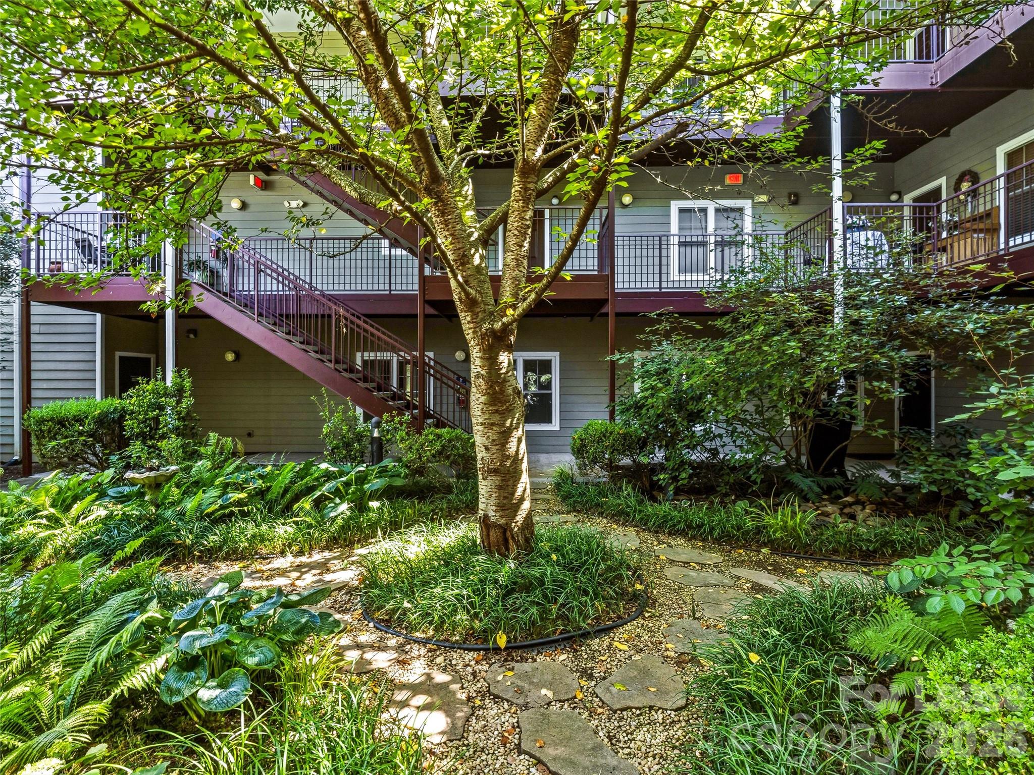 64 Clingman Avenue 101 Property Photo 17