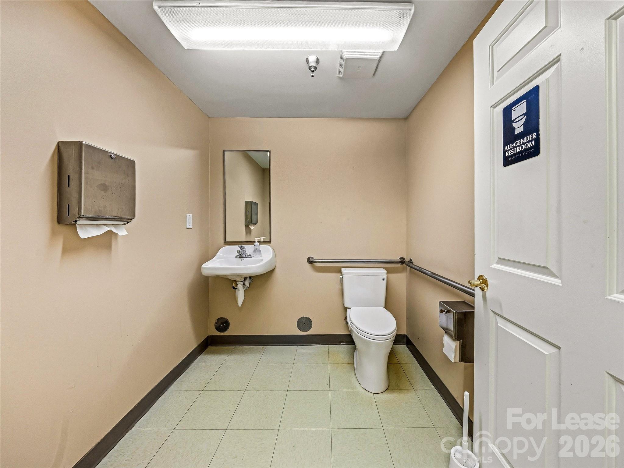 64 Clingman Avenue 101 Property Photo 26