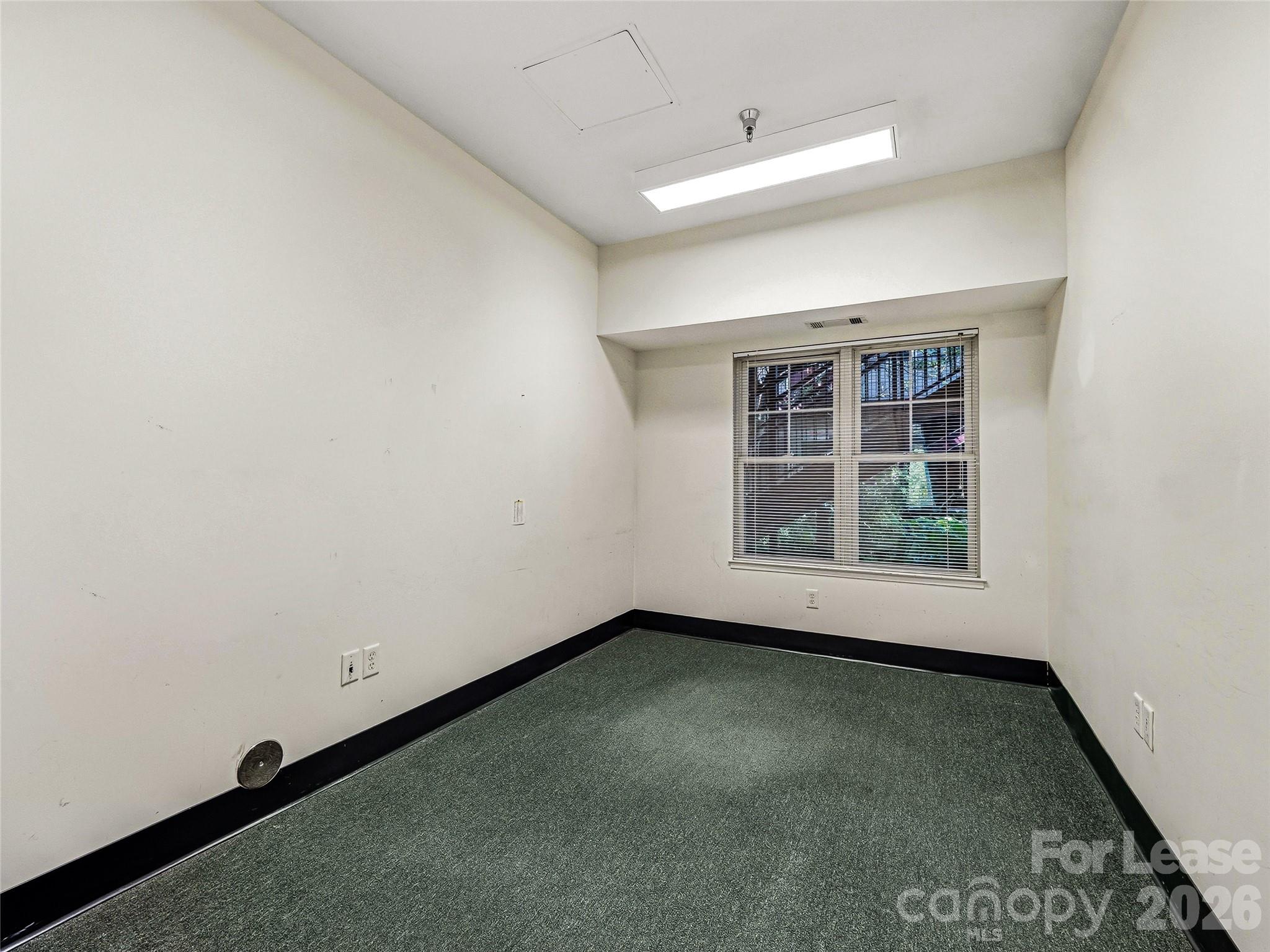 64 Clingman Avenue 101 Property Photo 29