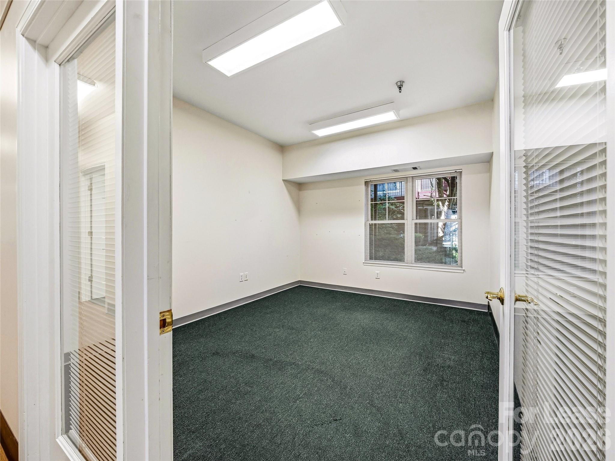 64 Clingman Avenue 101 Property Photo 31