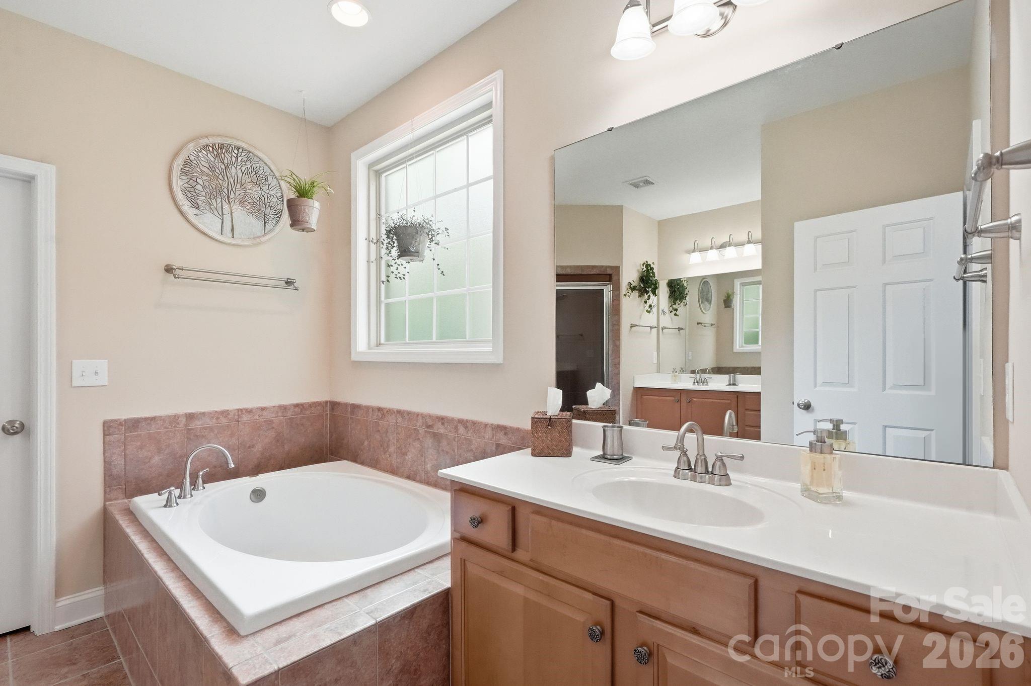8330 Bourgess Court Property Photo 25