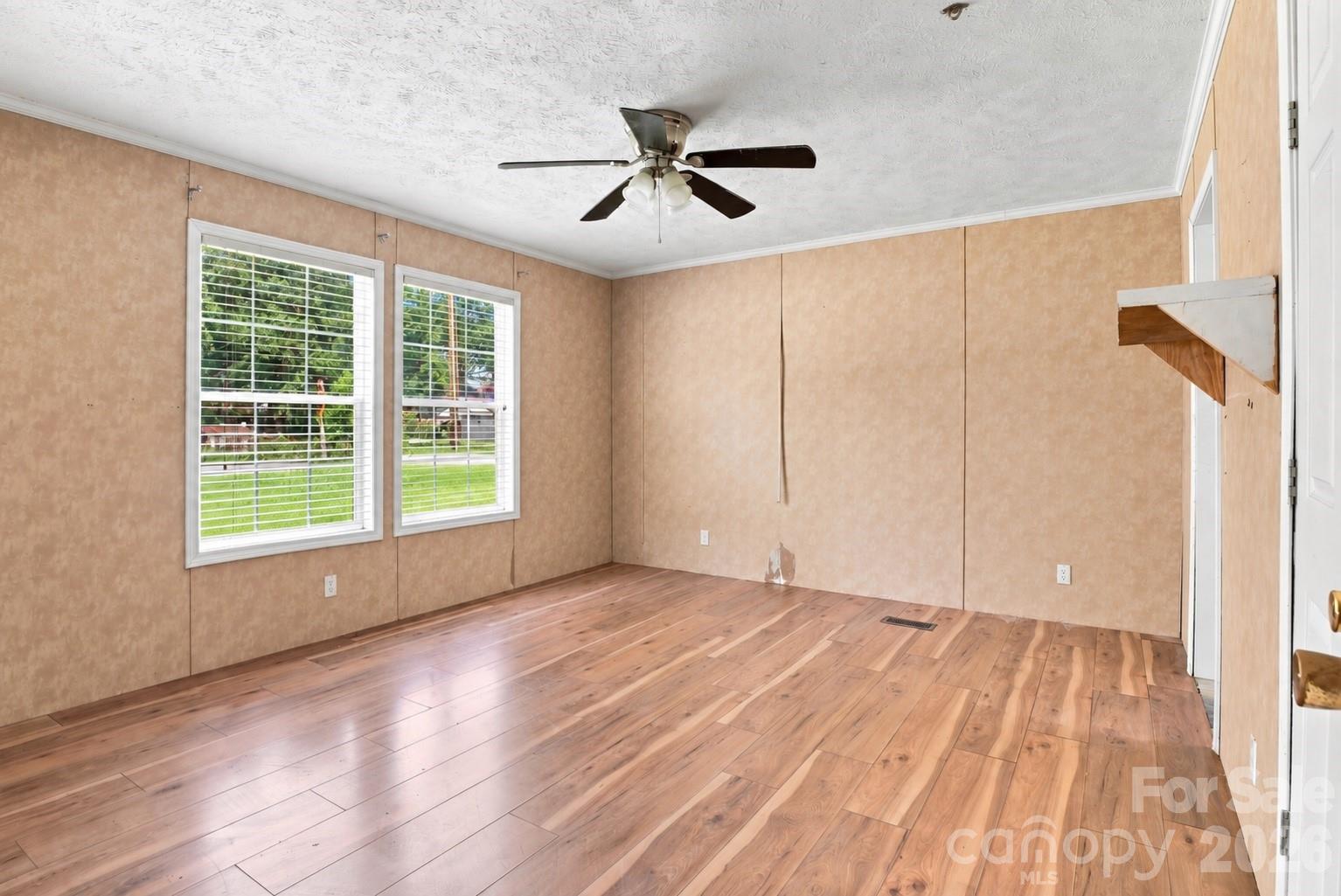 121 Pine State Road Property Photo 9