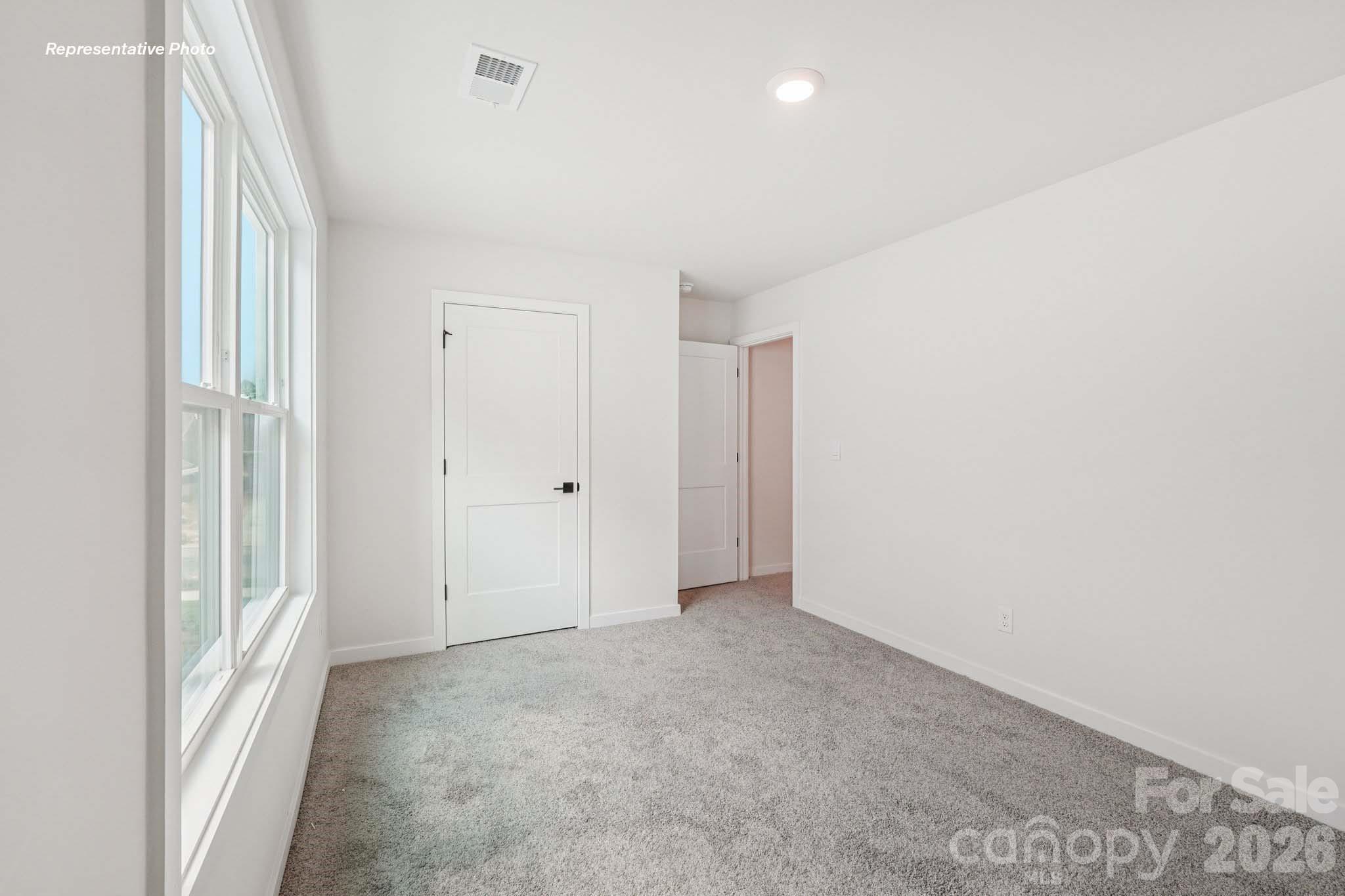 3245 Oberon Street Property Photo 32