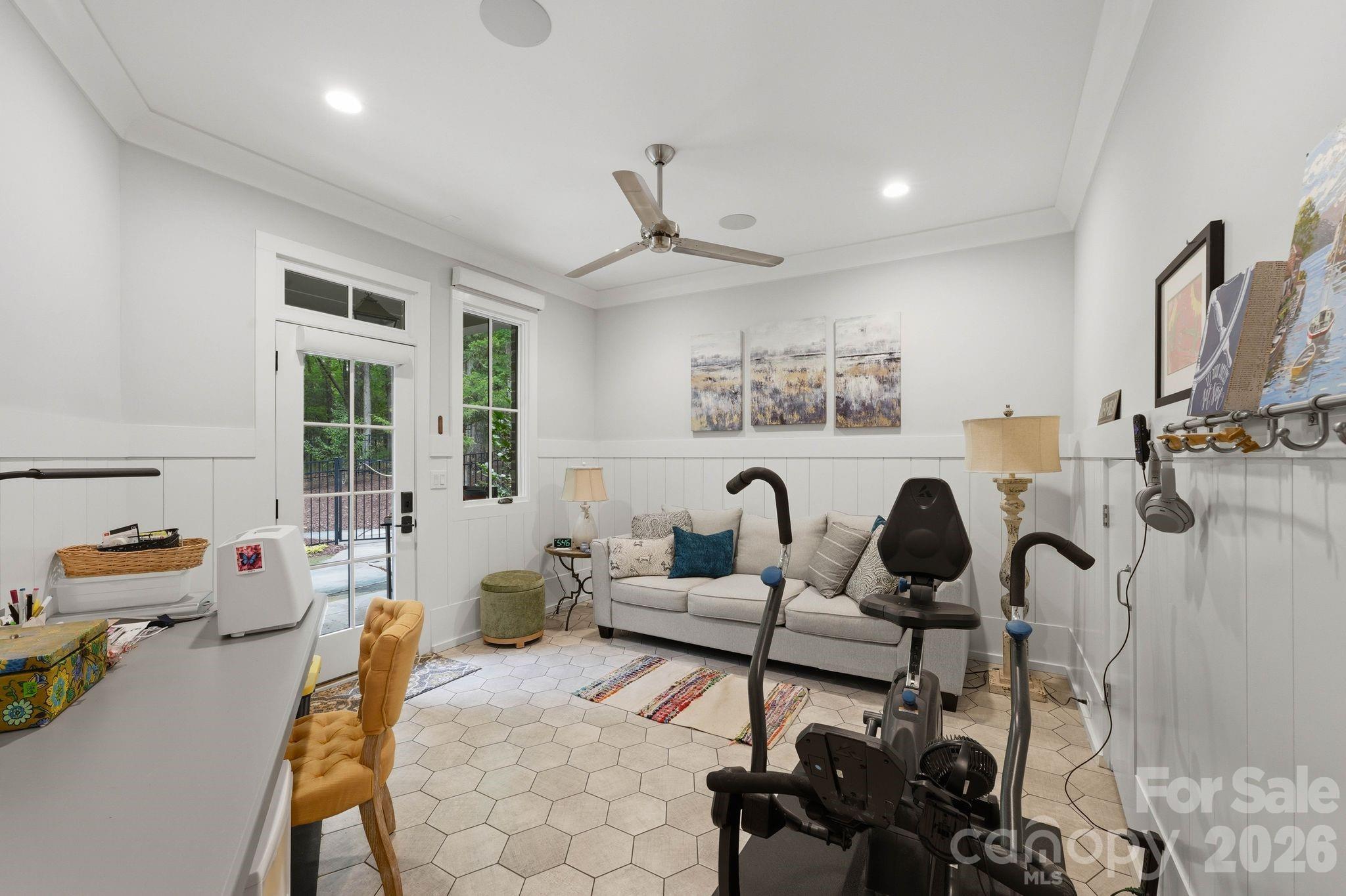 8921 Island Point Road Property Photo 18