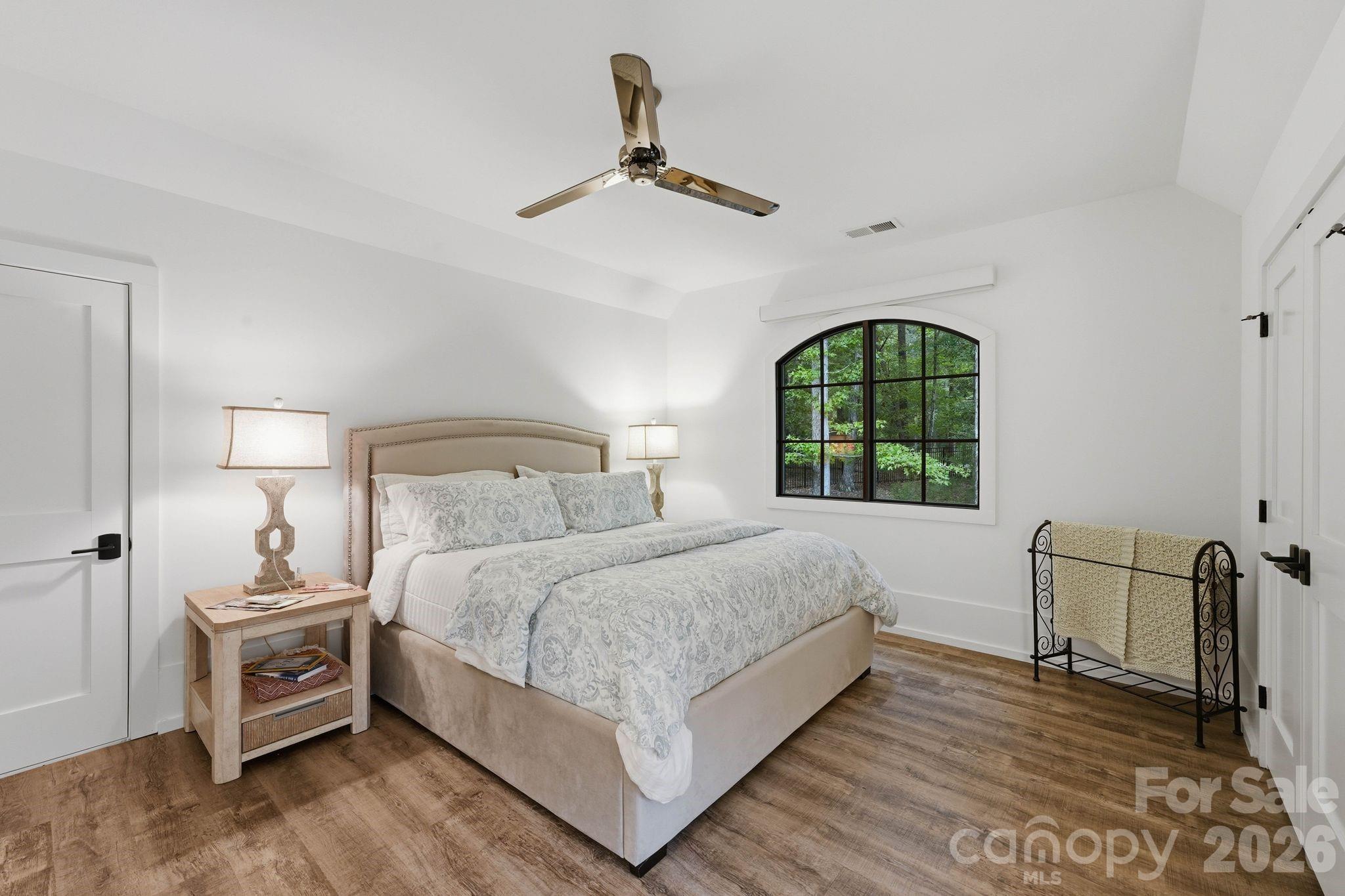 8921 Island Point Road Property Photo 39