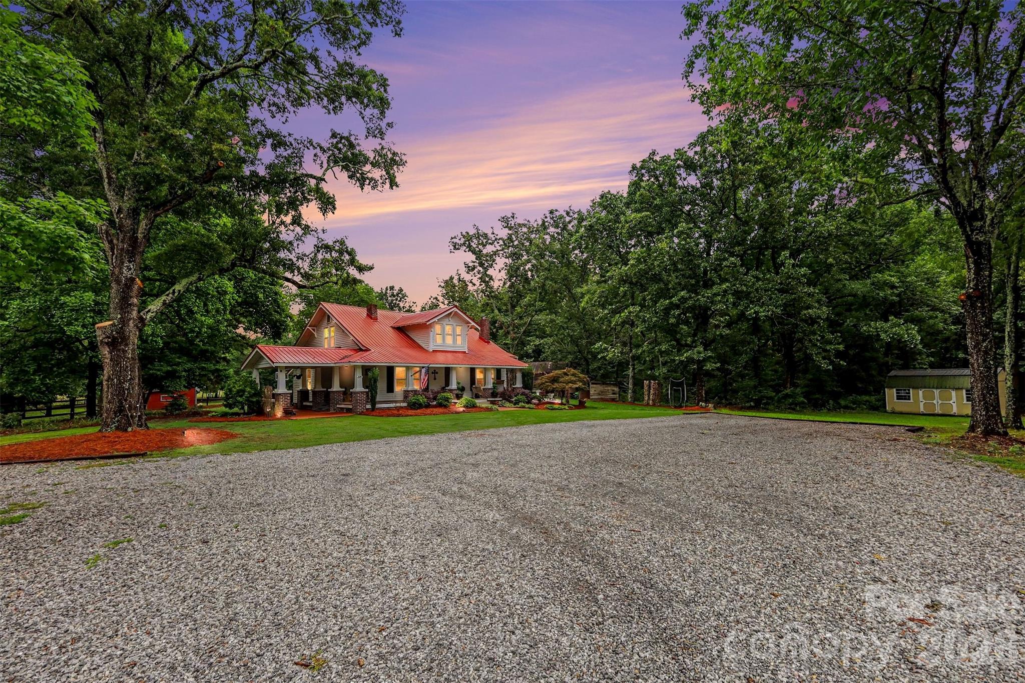 134 Mauney Farm Road Property Photo 3