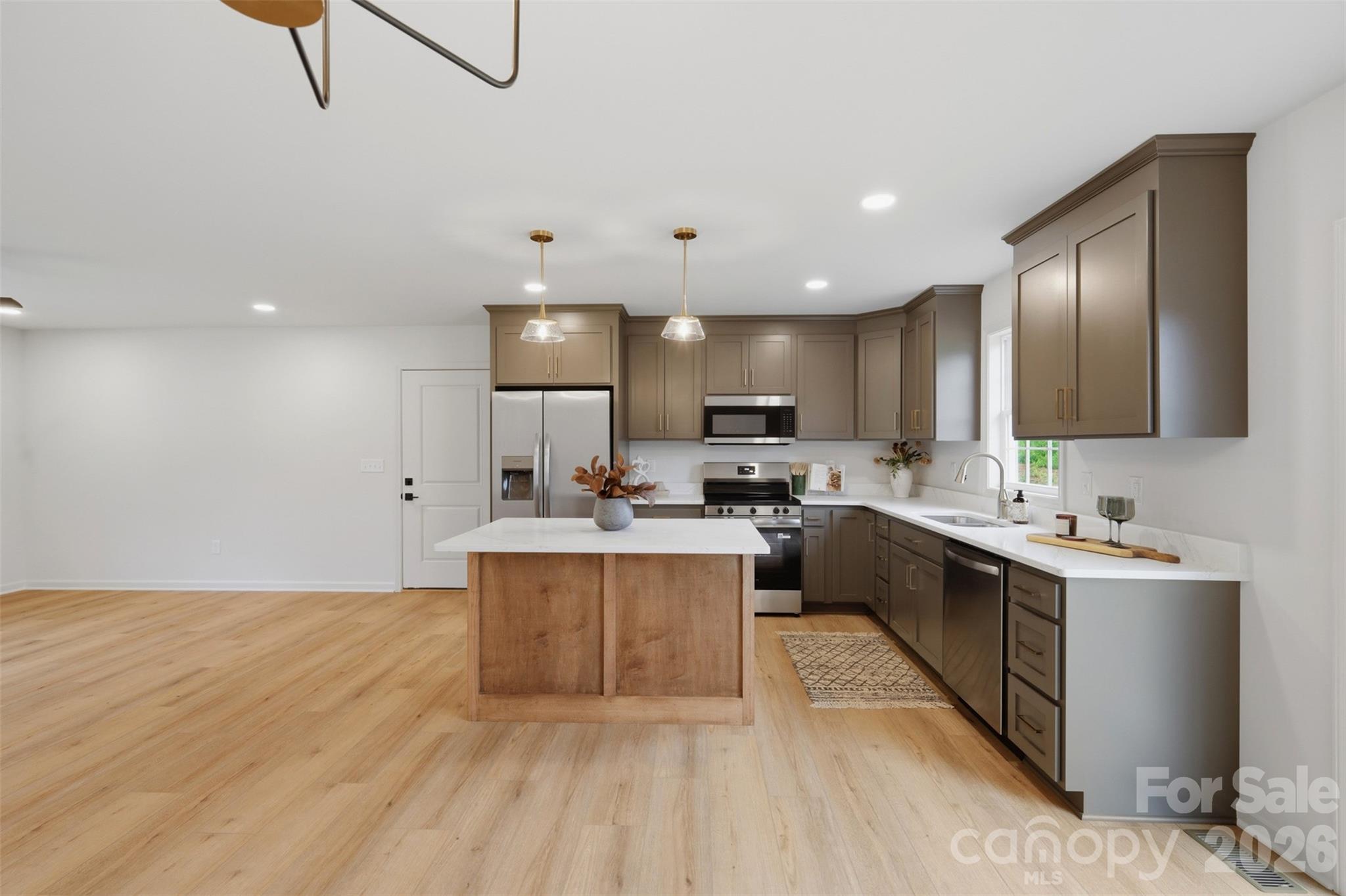 155 Haven Circle Property Photo 10