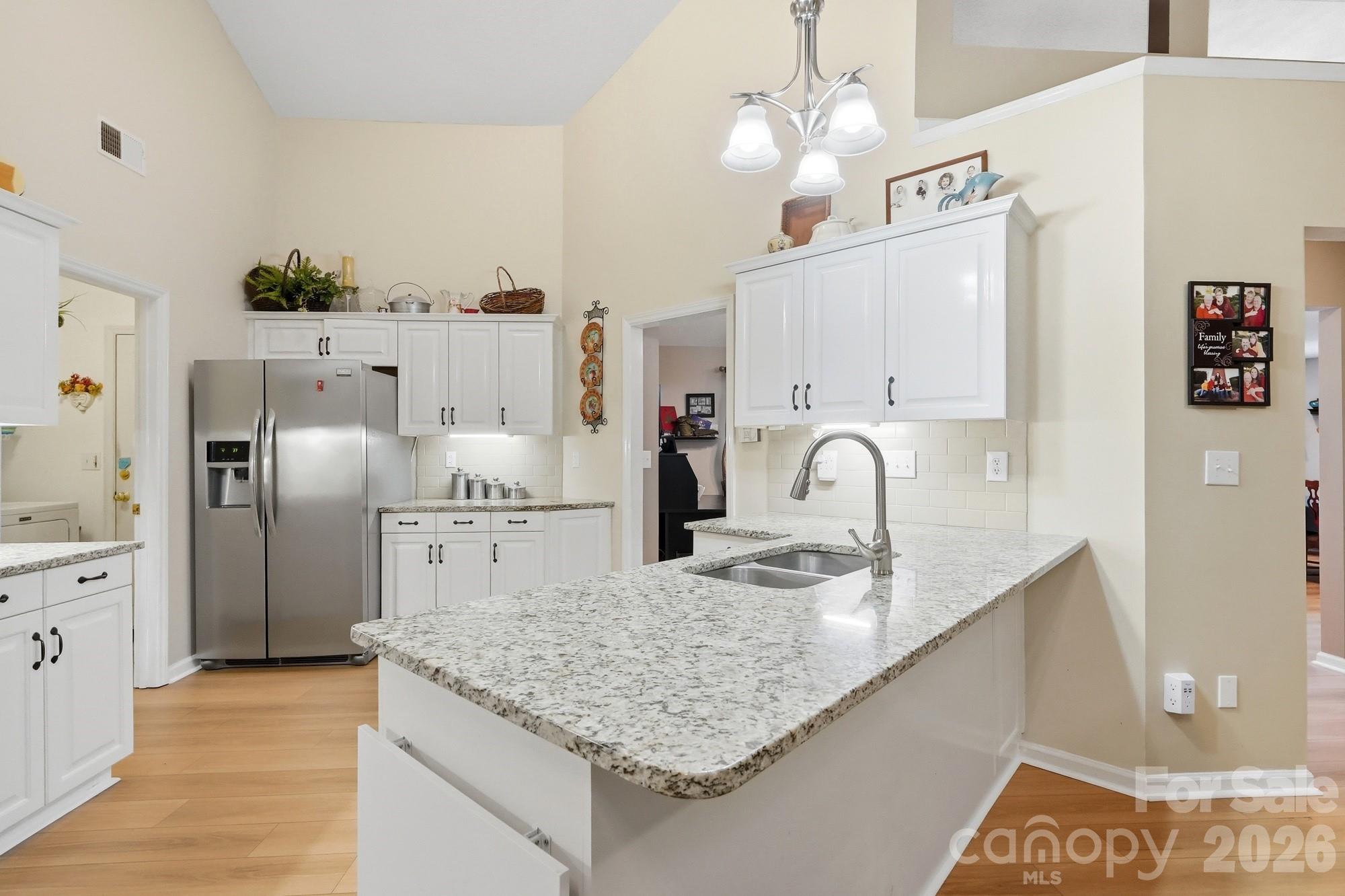 270 Charter Oak Court Property Photo 13