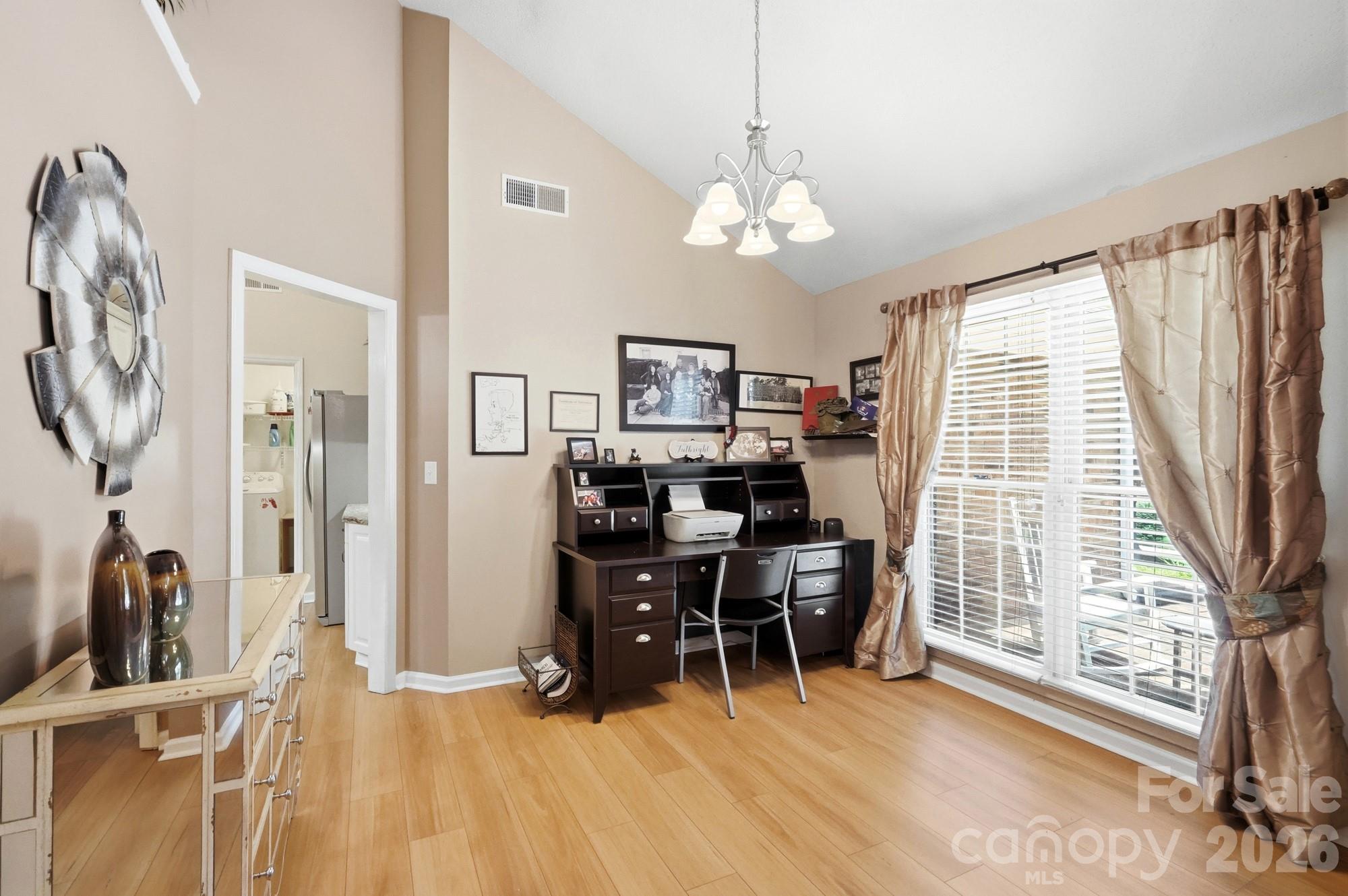 270 Charter Oak Court Property Photo 15