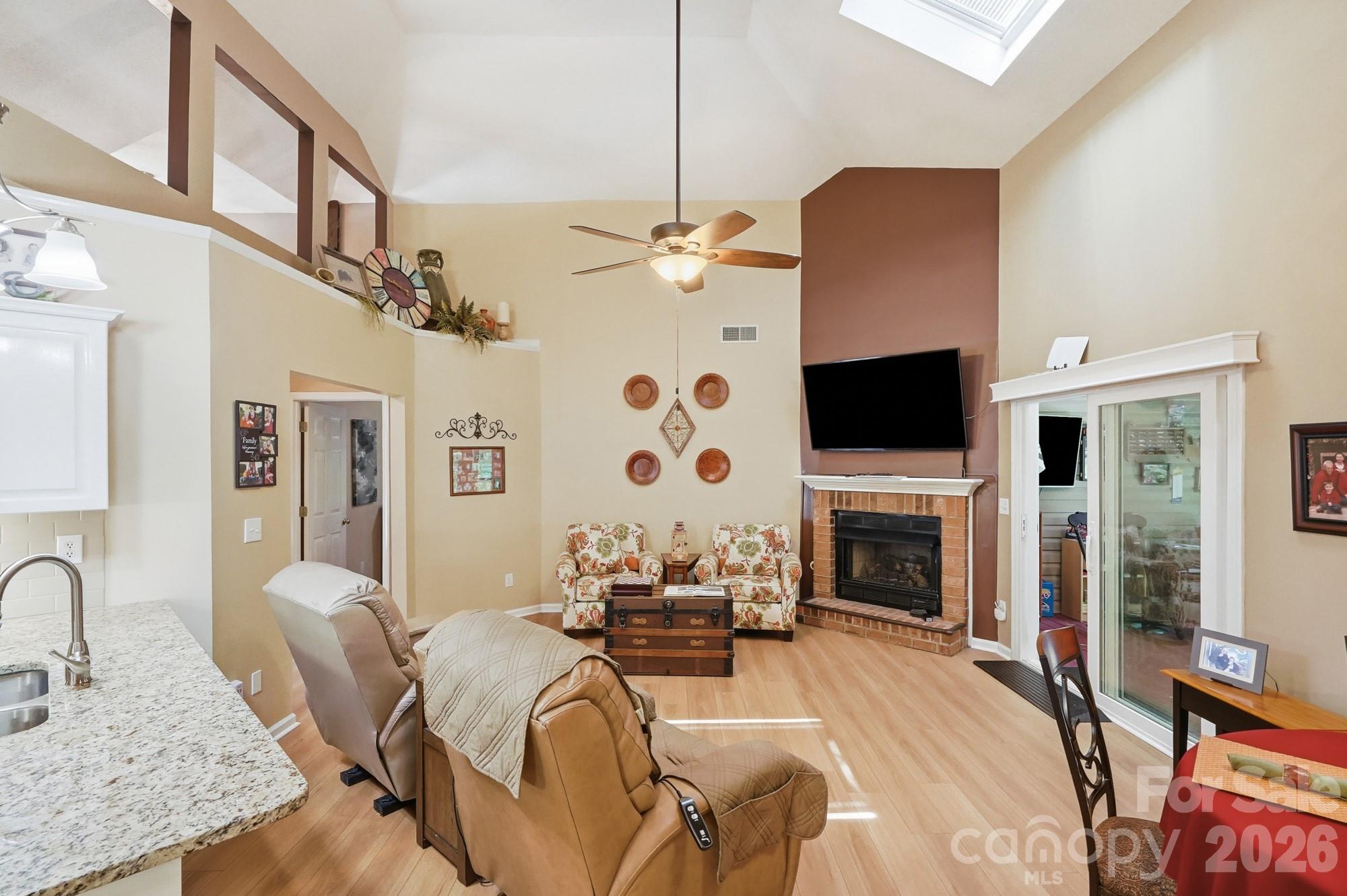 270 Charter Oak Court Property Photo 19