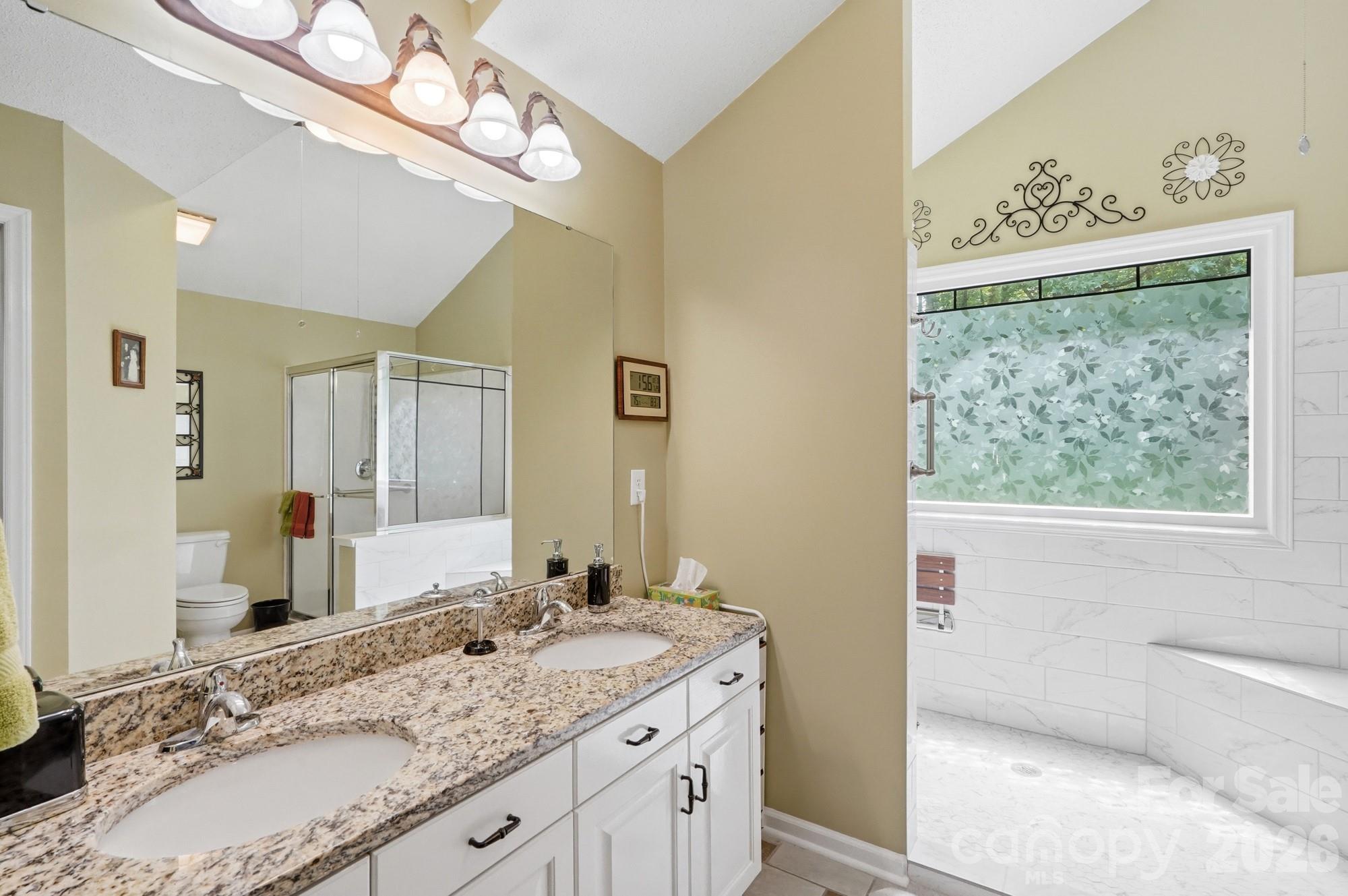 270 Charter Oak Court Property Photo 23