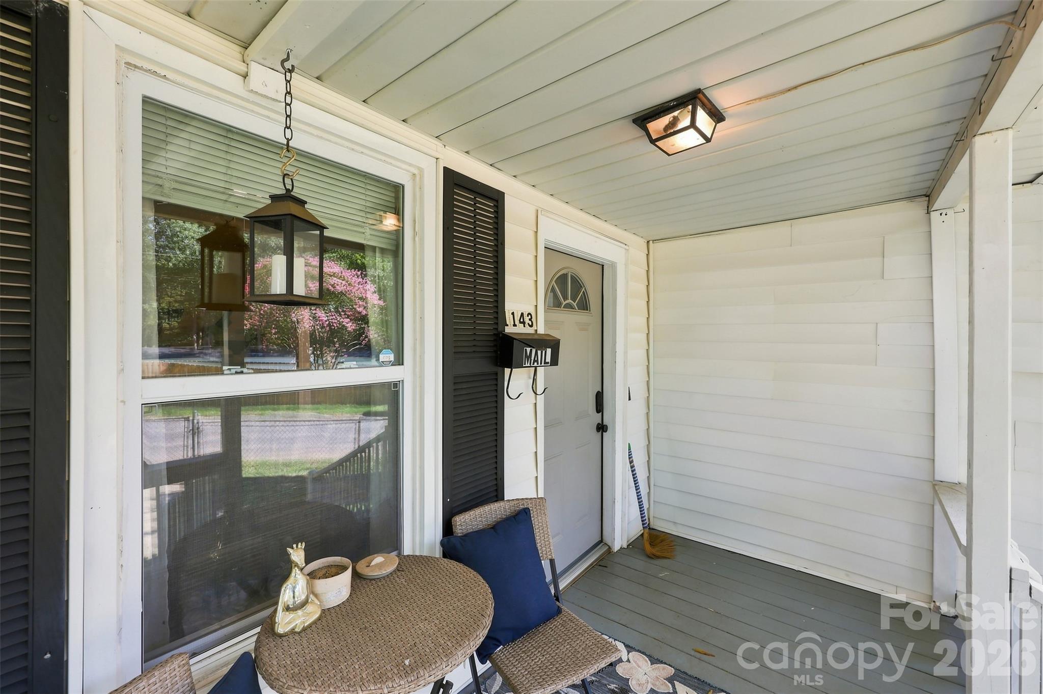 1143 9th Street Property Photo 5