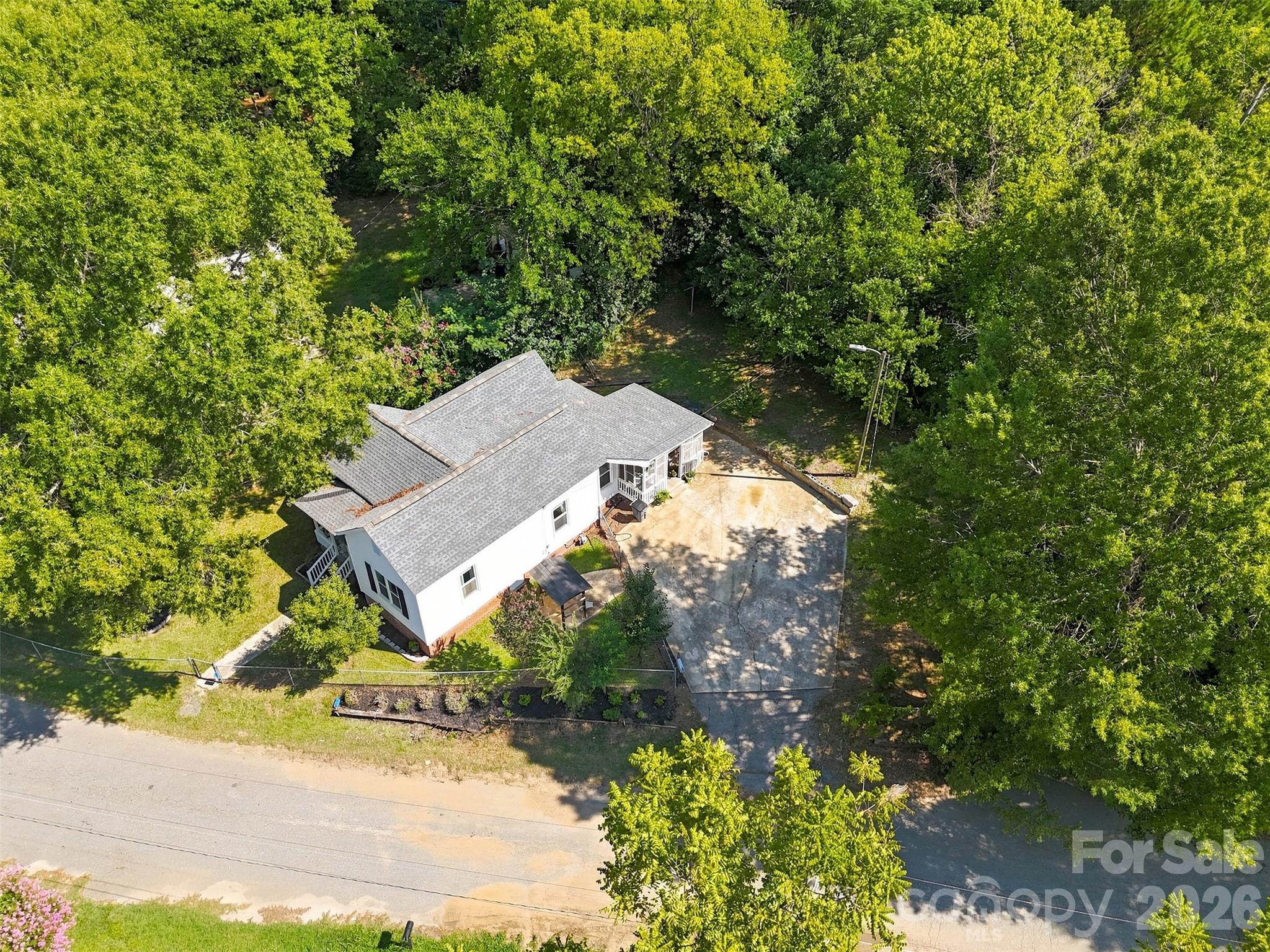 1143 9th Street Property Photo 24