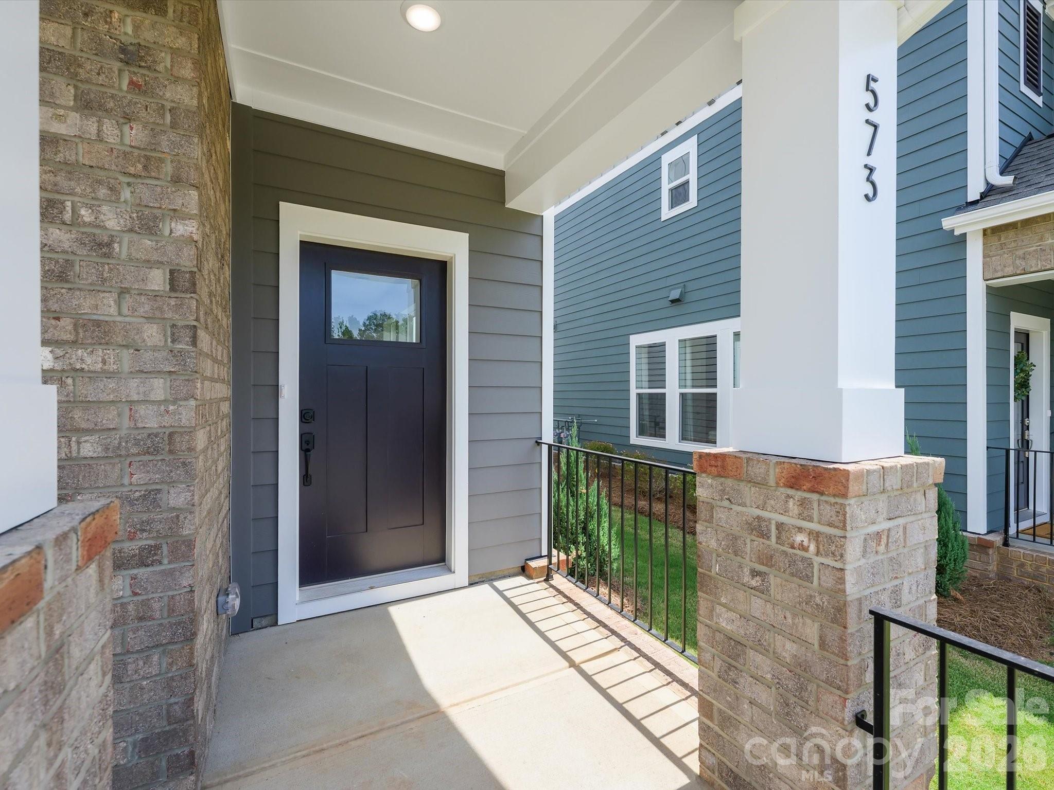 573 Cape Cod Way Property Photo 2
