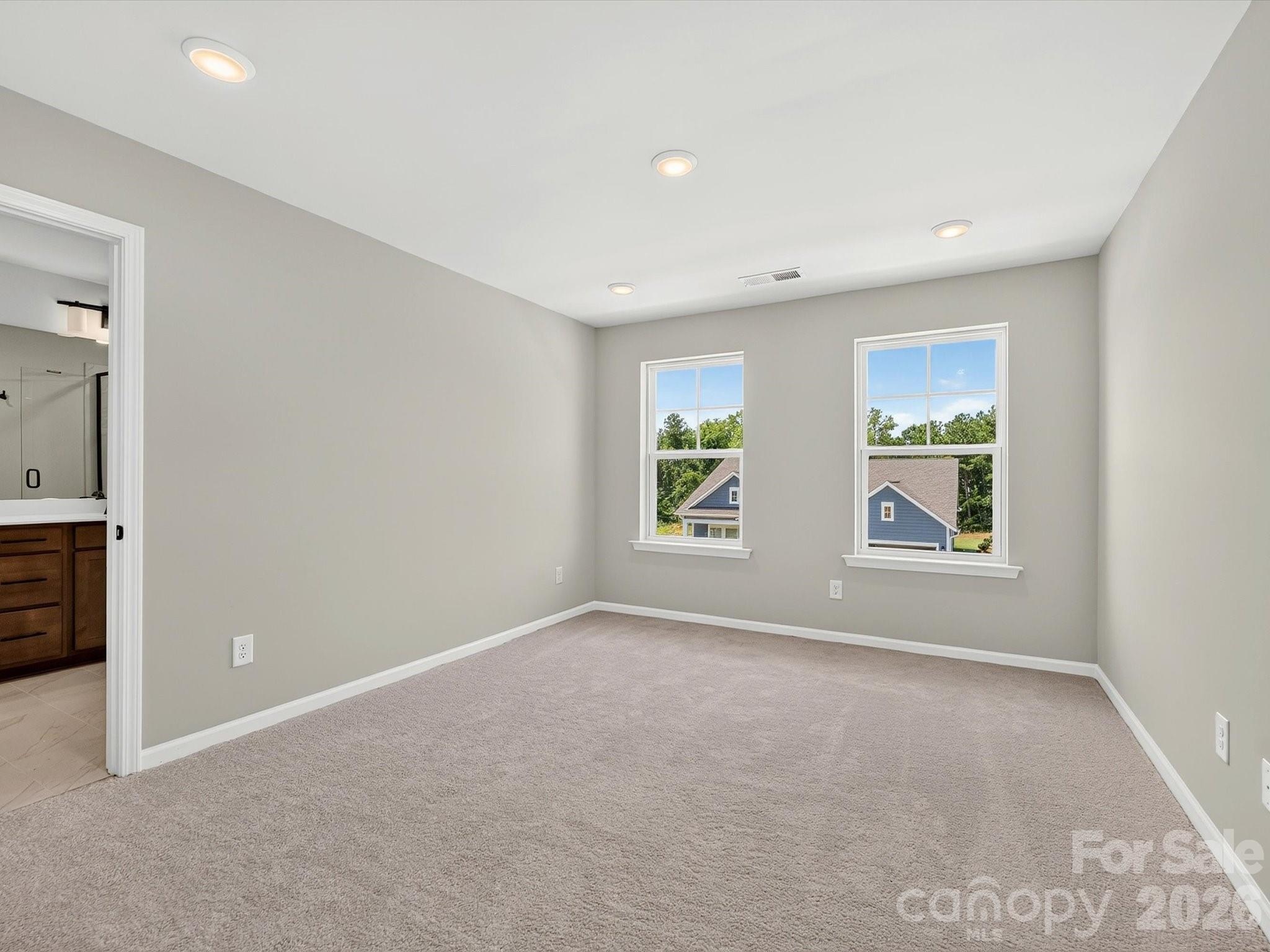 573 Cape Cod Way Property Photo 19