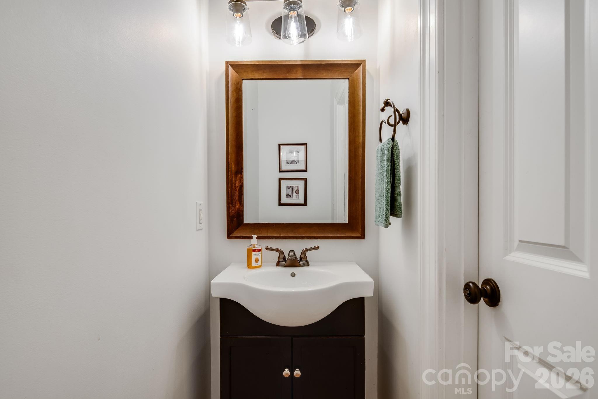 28 Greenbriar Road Property Photo 7
