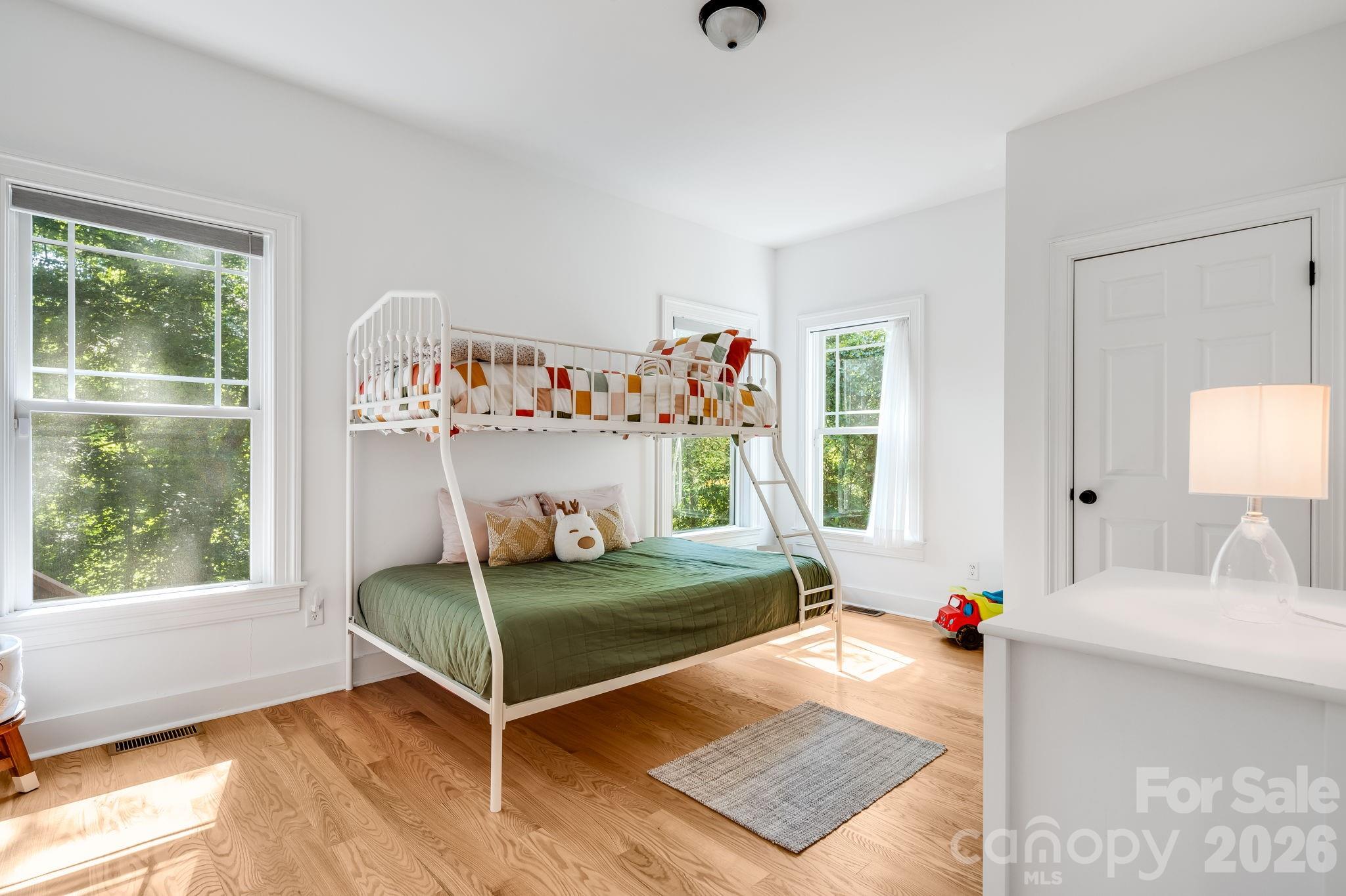 28 Greenbriar Road Property Photo 23