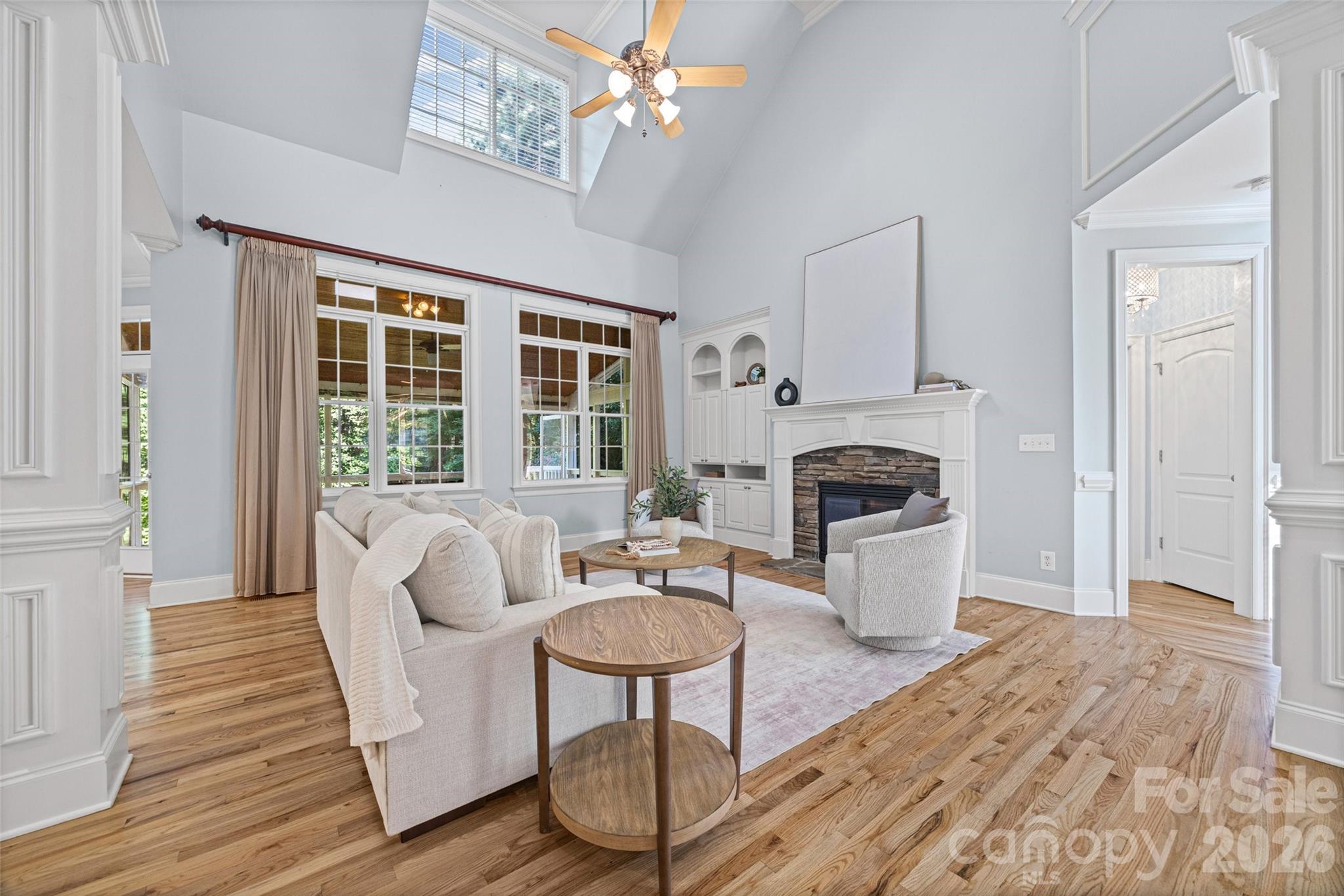 2455 Talbot Court Property Photo 1