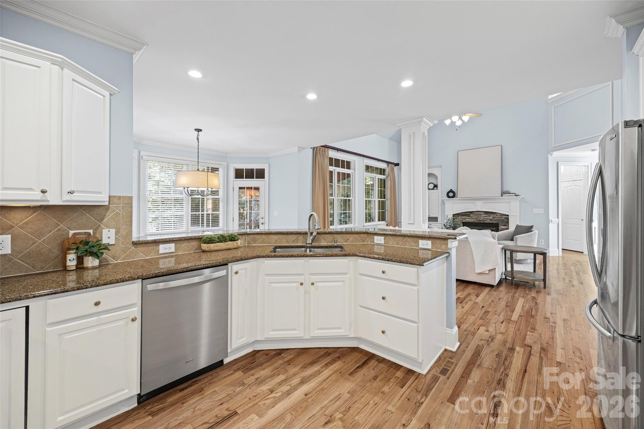 2455 Talbot Court Property Photo 12