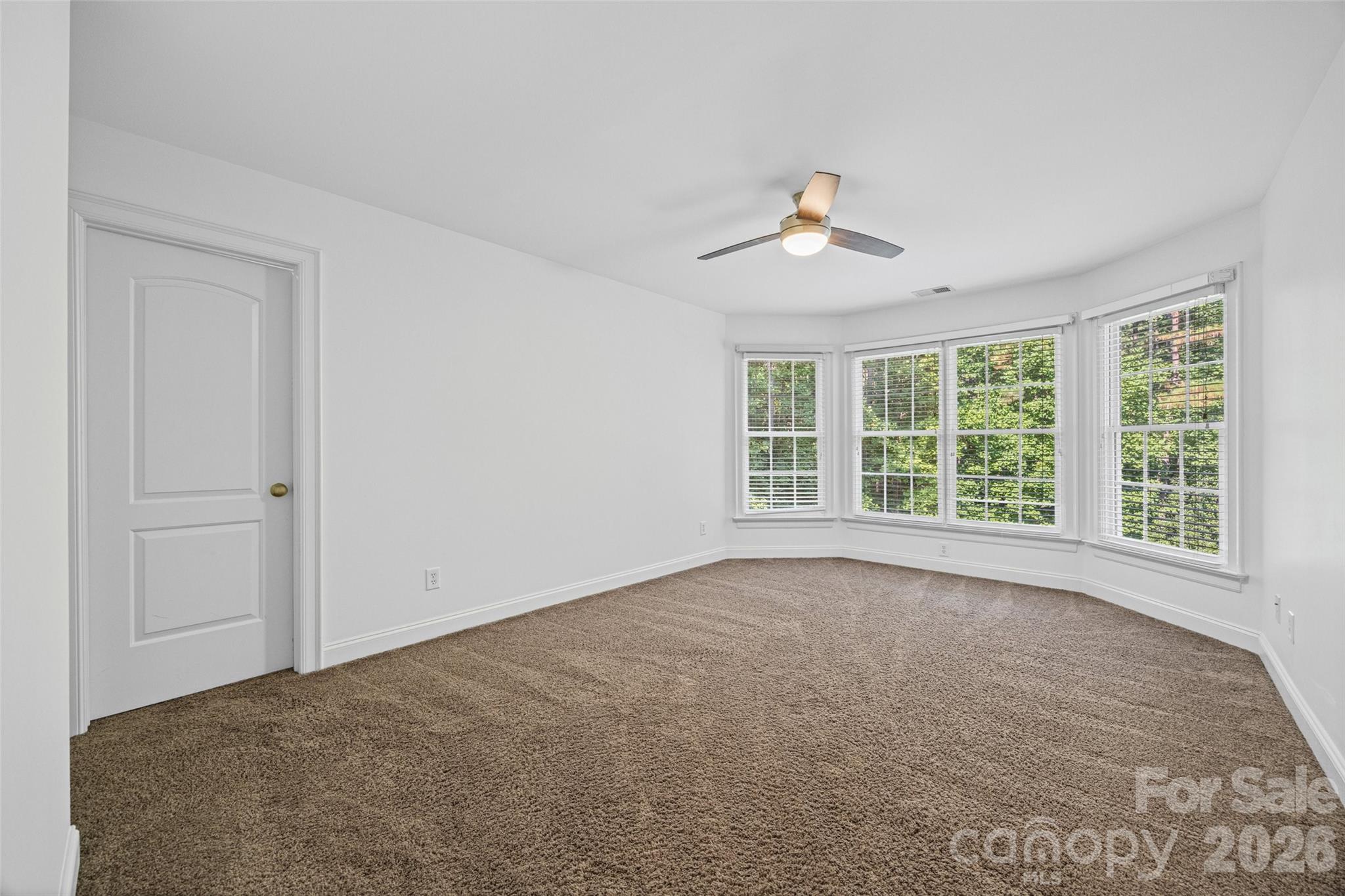 2455 Talbot Court Property Photo 24