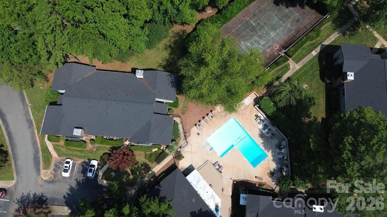 4906 Sardis Road D Property Photo 27