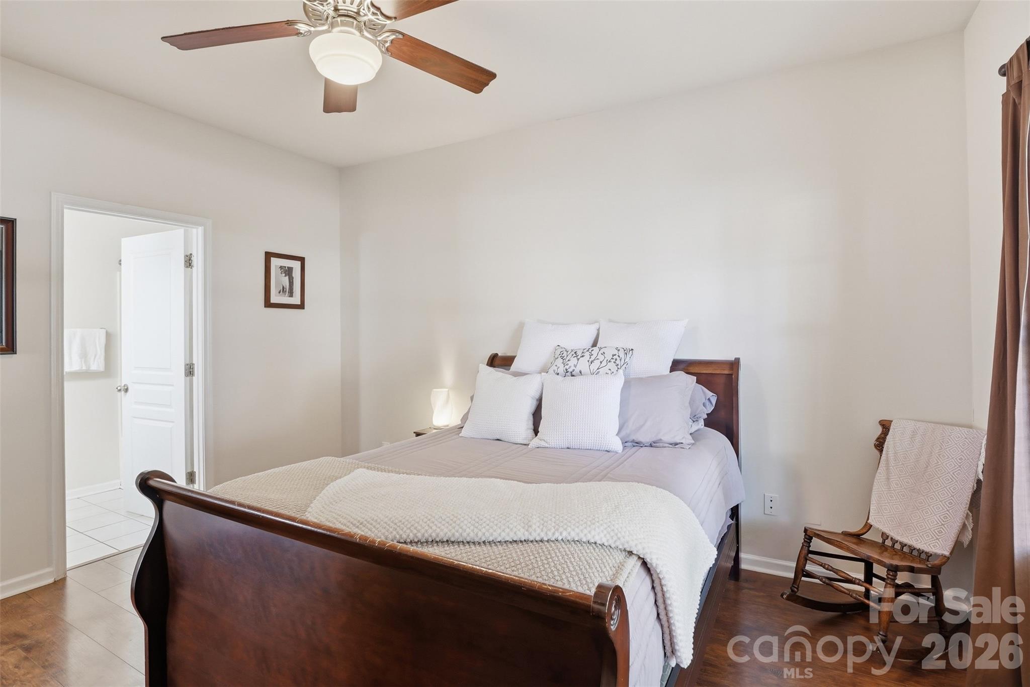 1012 Laparc Lane Property Photo 13