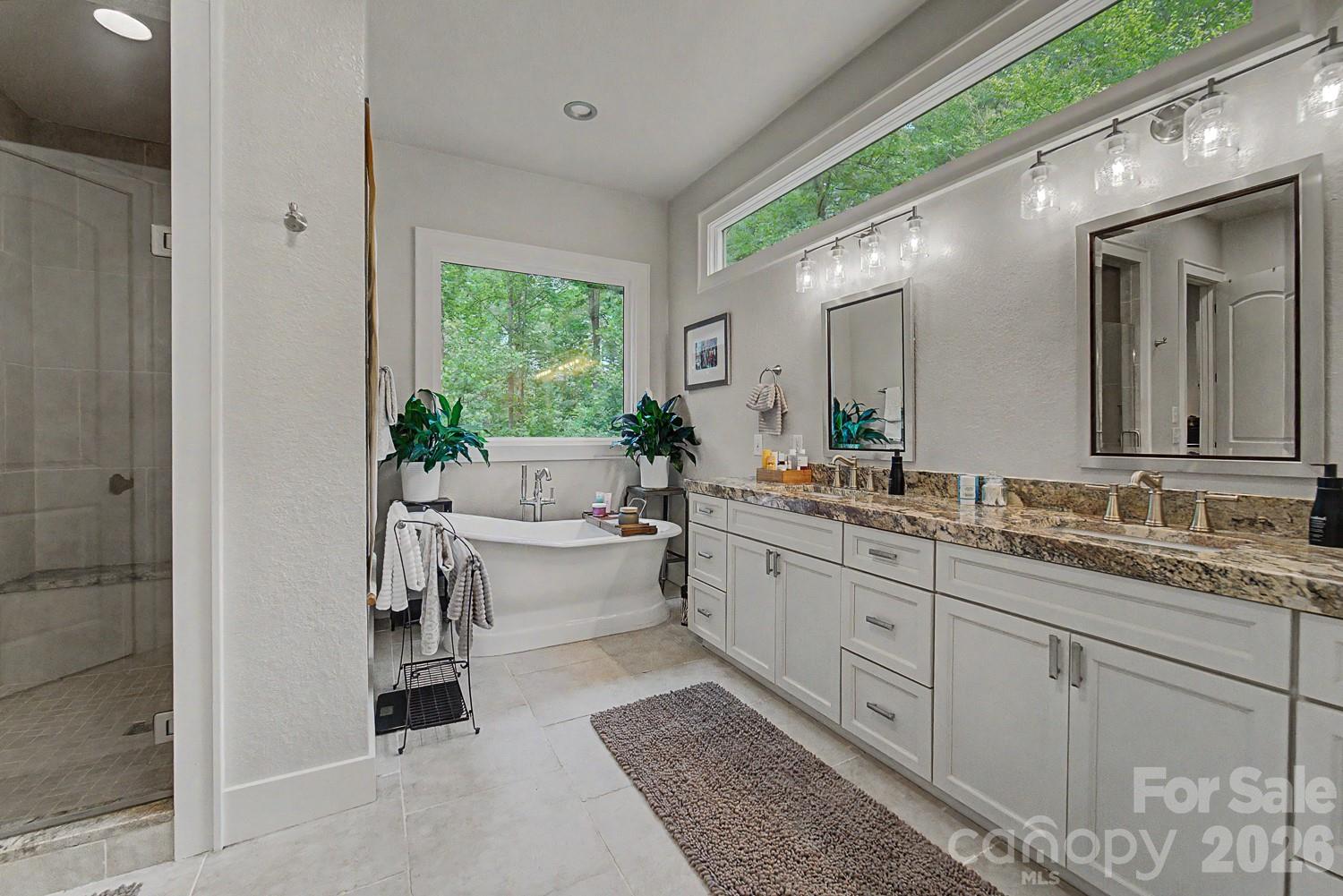 491 Rustling Woods Trail Property Photo 15